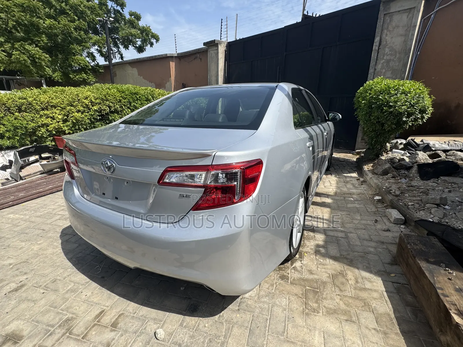 Toyota Camry 2012 Silver