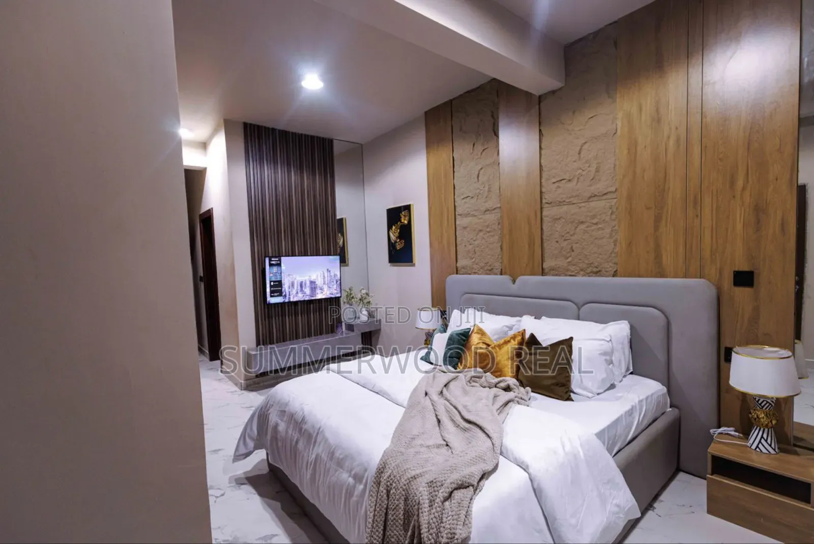 Furnished 3bdrm Apartment in Ikate-Elegushi for rent
