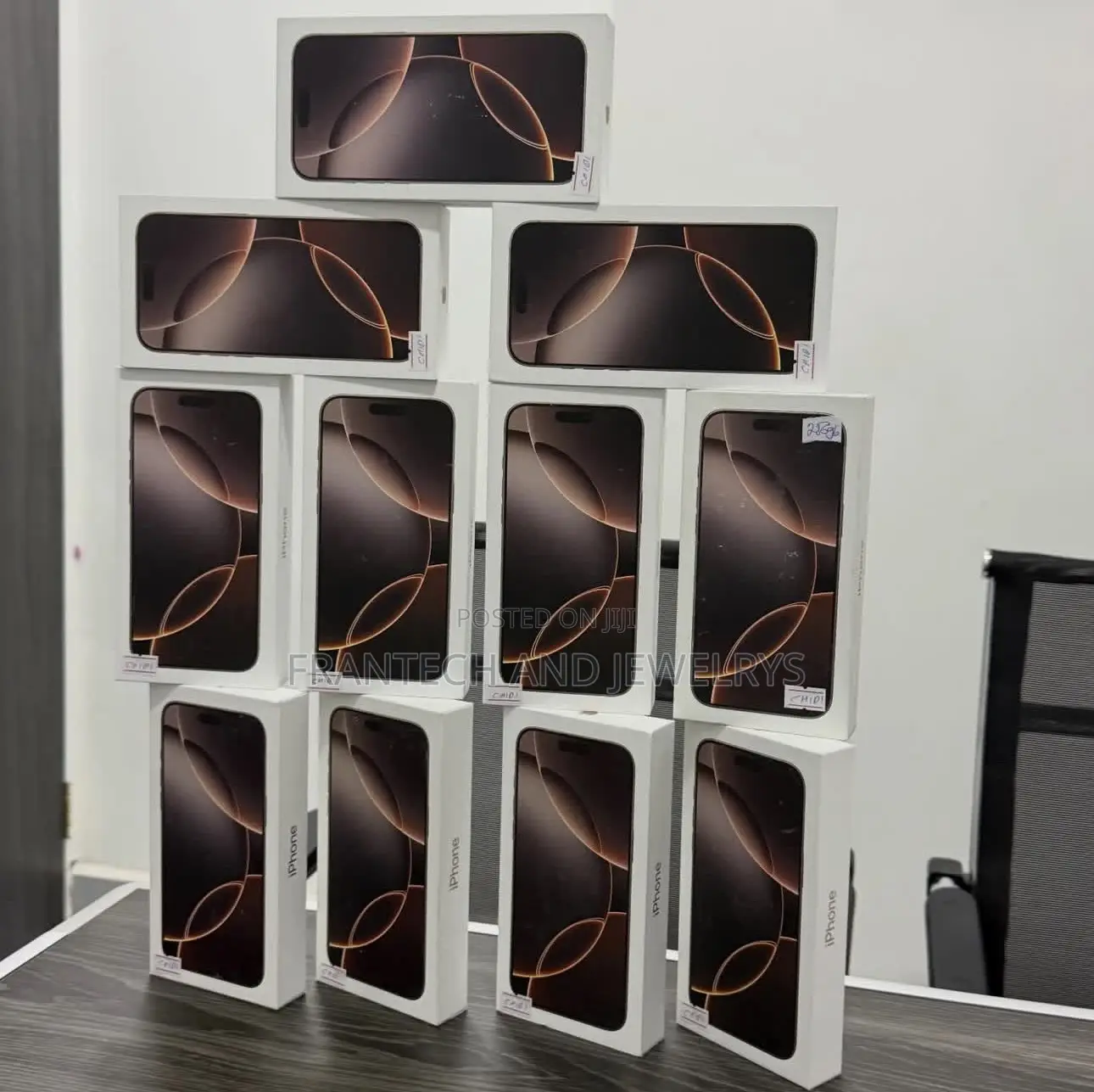 New Apple iPhone 16 Pro Max 256 GB Black