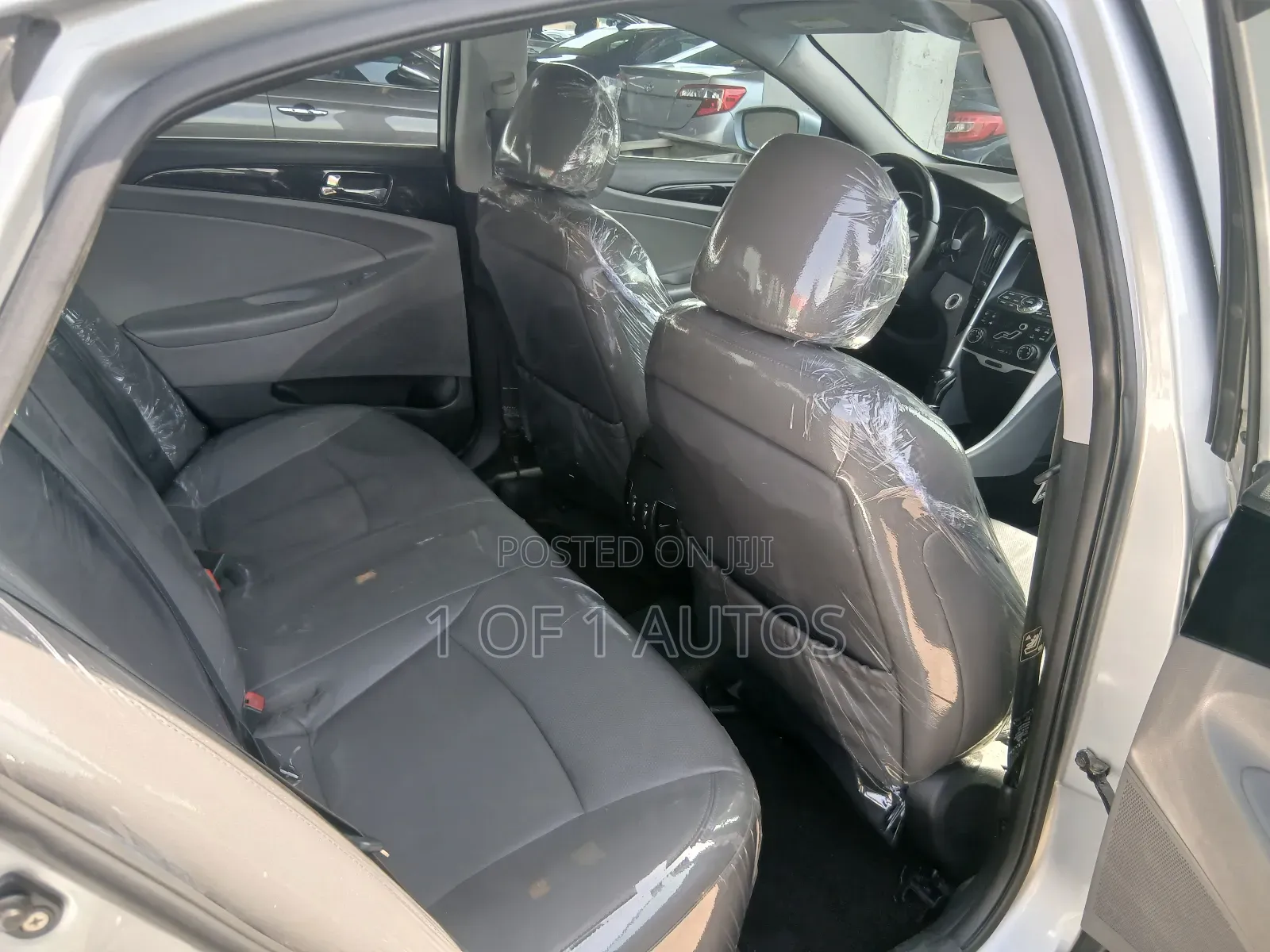 Hyundai Sonata SE 2.0T Sedan FWD (2.0L 4cyl 6A) 2011 Silver
