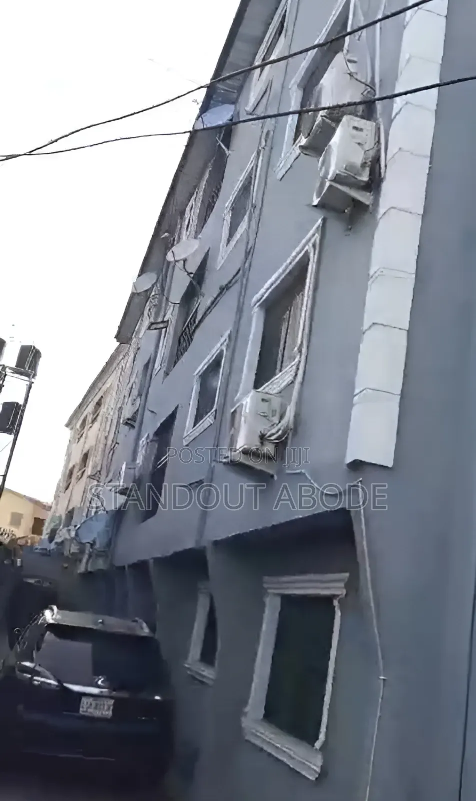 3bdrm Block of Flats in In Good Location, Aguda / Surulere for sale