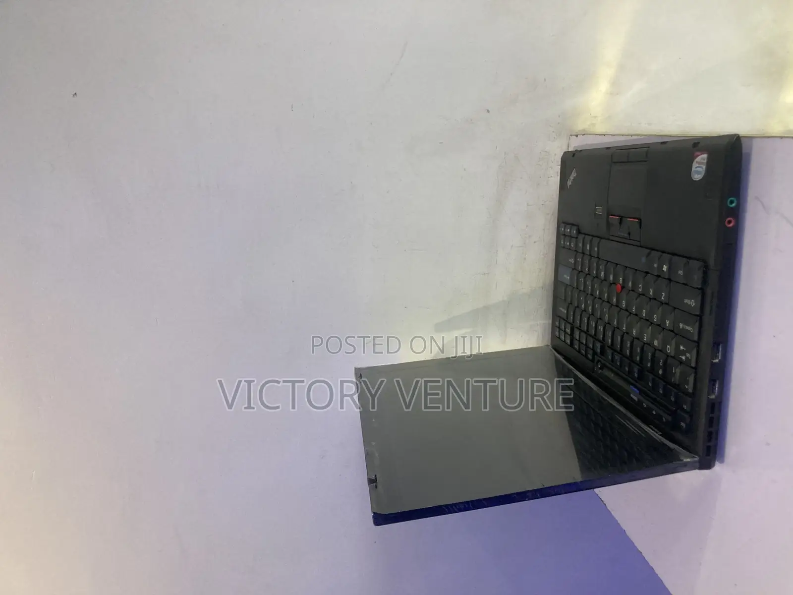 Laptop Lenovo ThinkPad X300 3GB Intel Core 2 Duo HDD 160GB
