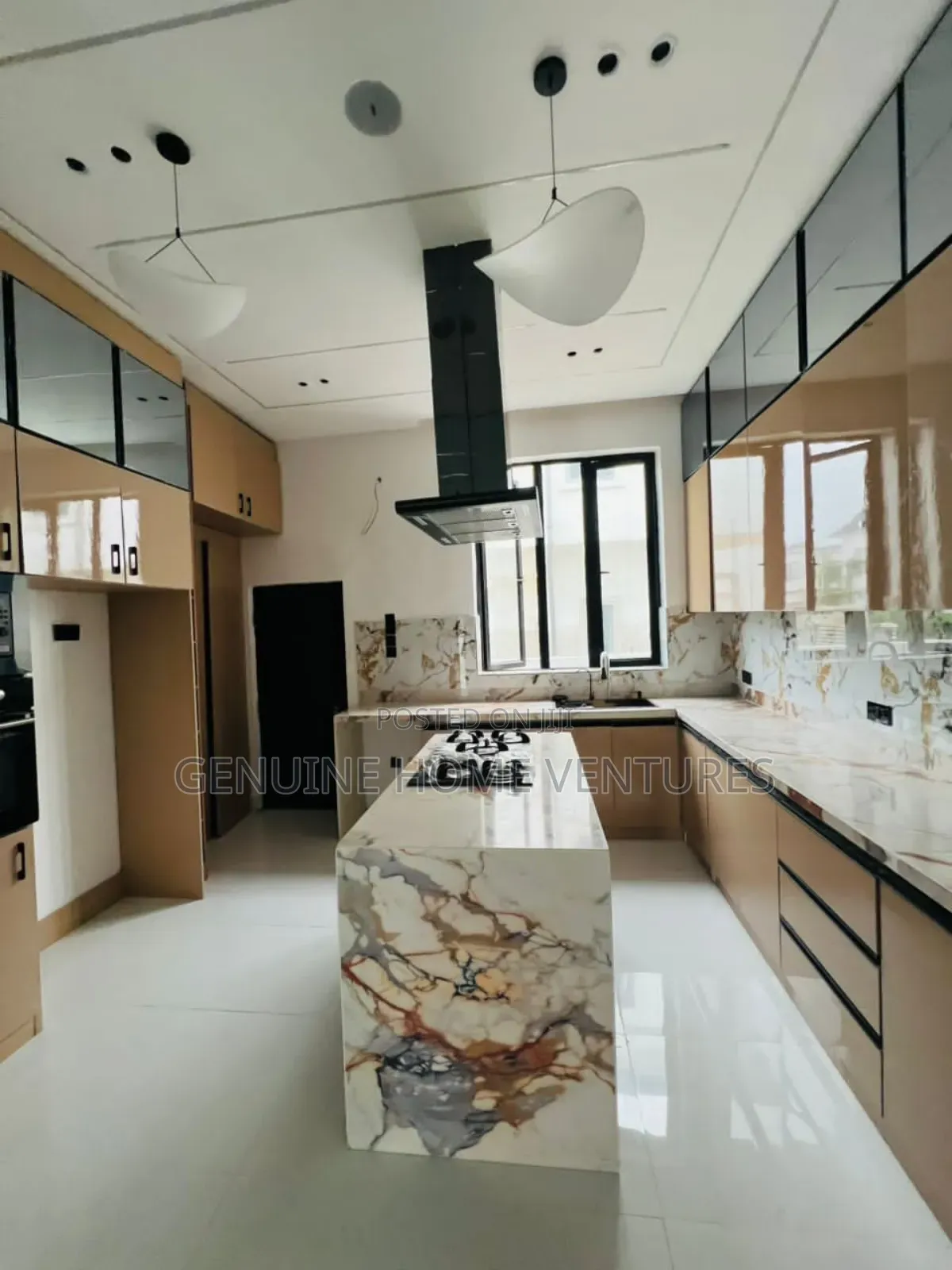 4bdrm Duplex in Sangotedo for sale