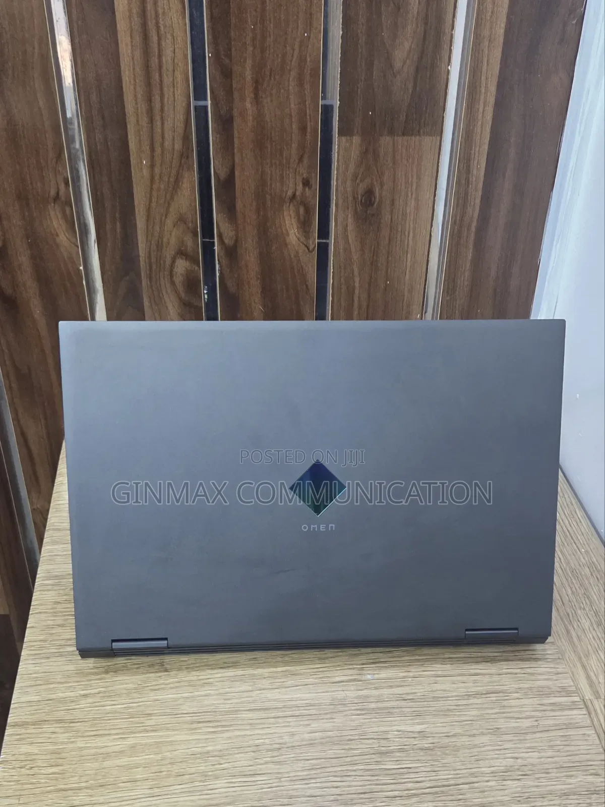 Laptop HP Omen 15 16GB AMD Ryzen 7 SSD 512GB
