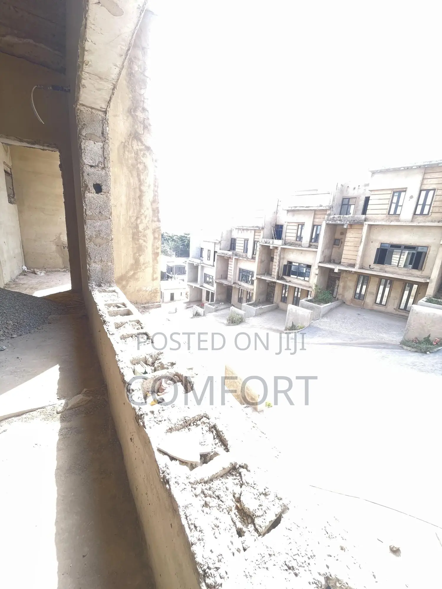 Well Built 5bedroom Townhouse (Terrace)