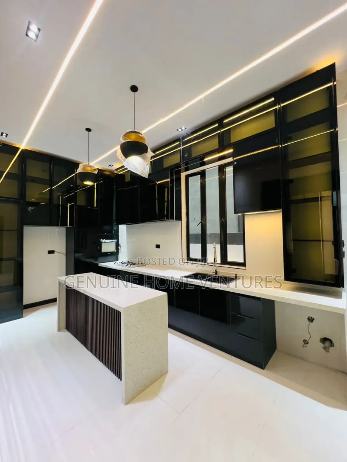 5bdrm Duplex in Sangotedo for sale