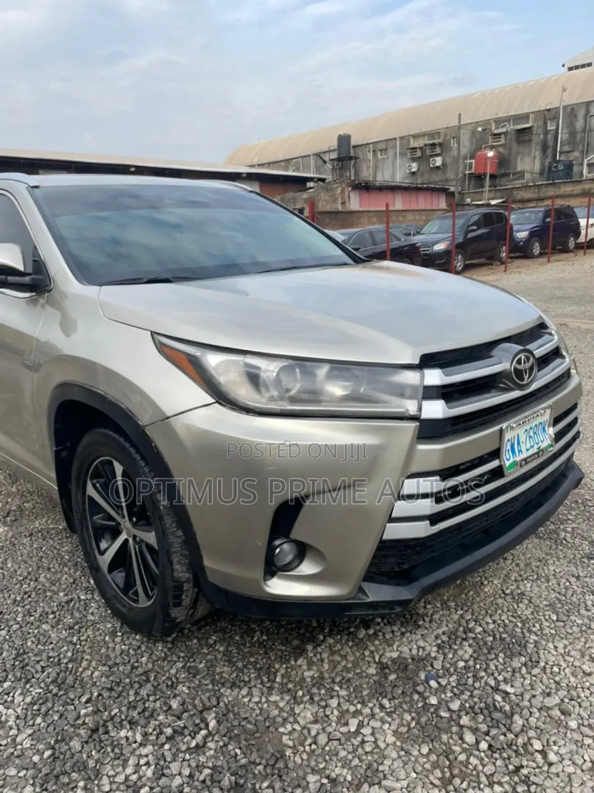 Toyota Highlander Limited 4dr SUV AWD (3.5L 6cyl 6A) 2015 Gold