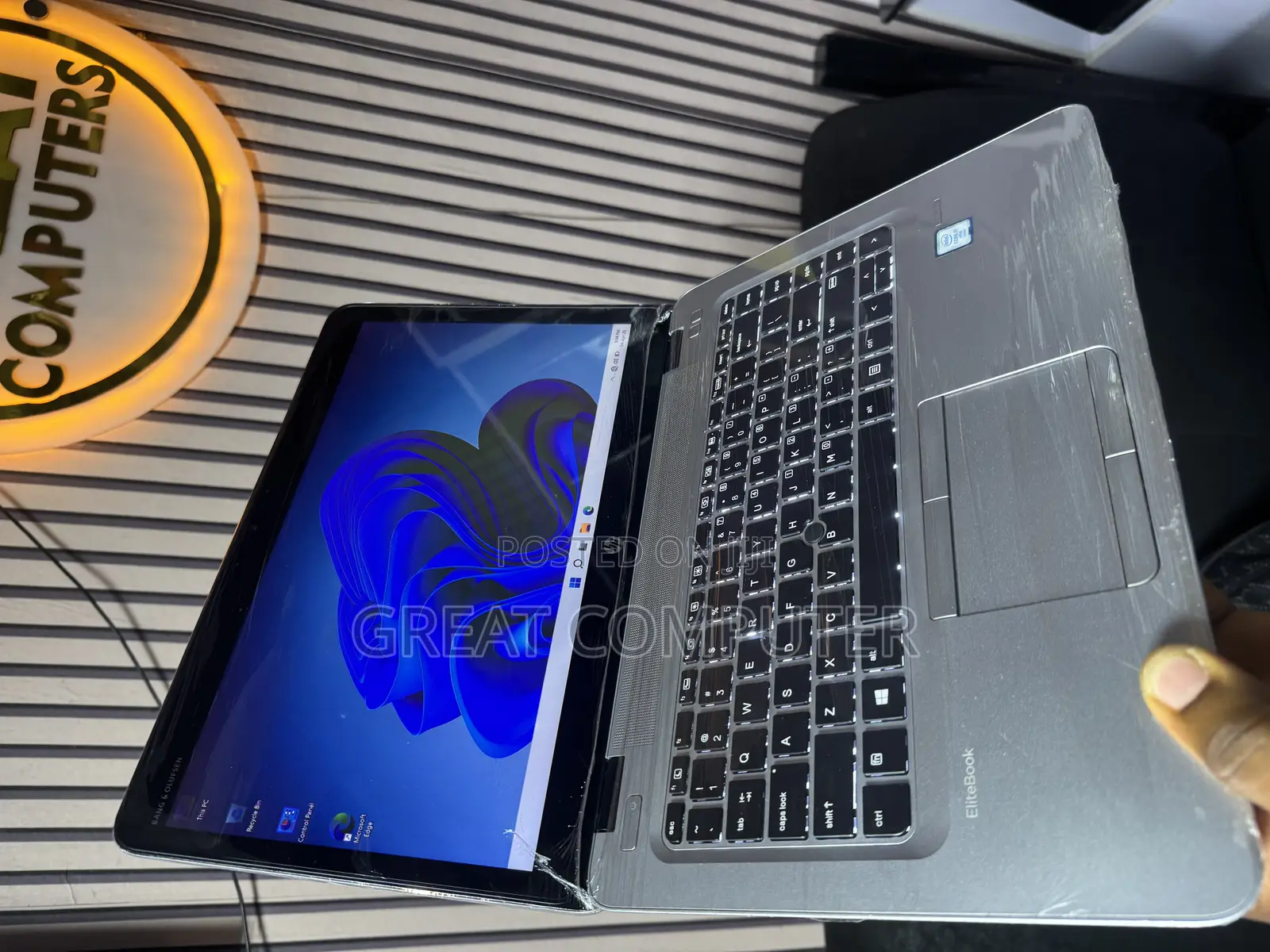 New Laptop HP EliteBook 840 G3 8GB Intel Core i7 SSD 256GB