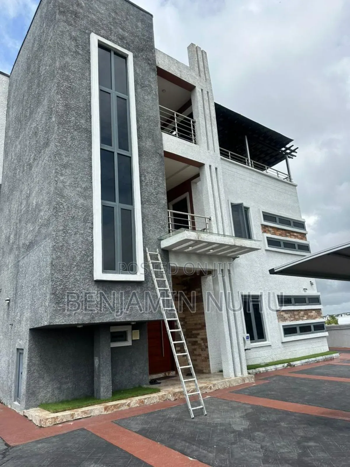 4bdrm Duplex in Creek Heaven Estate, Ikota for rent