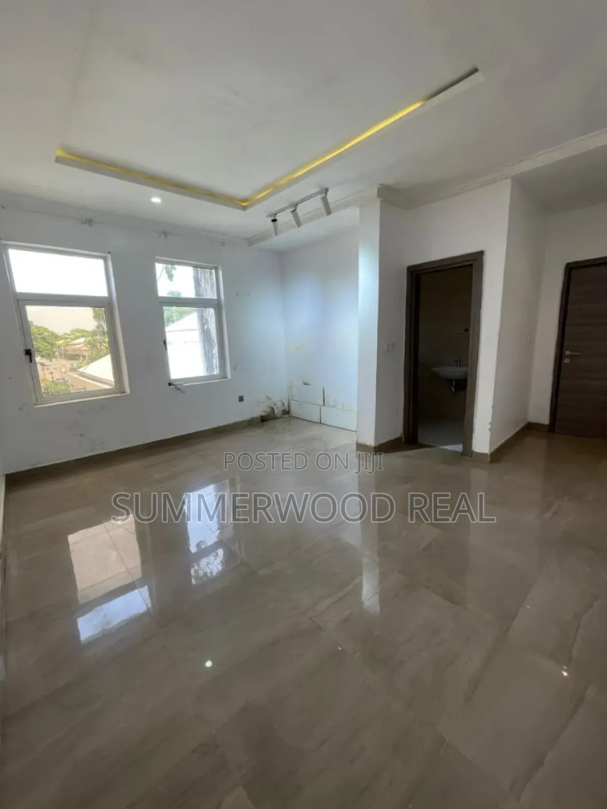 Mini Flat in Chevy View Estate, Chevron for rent