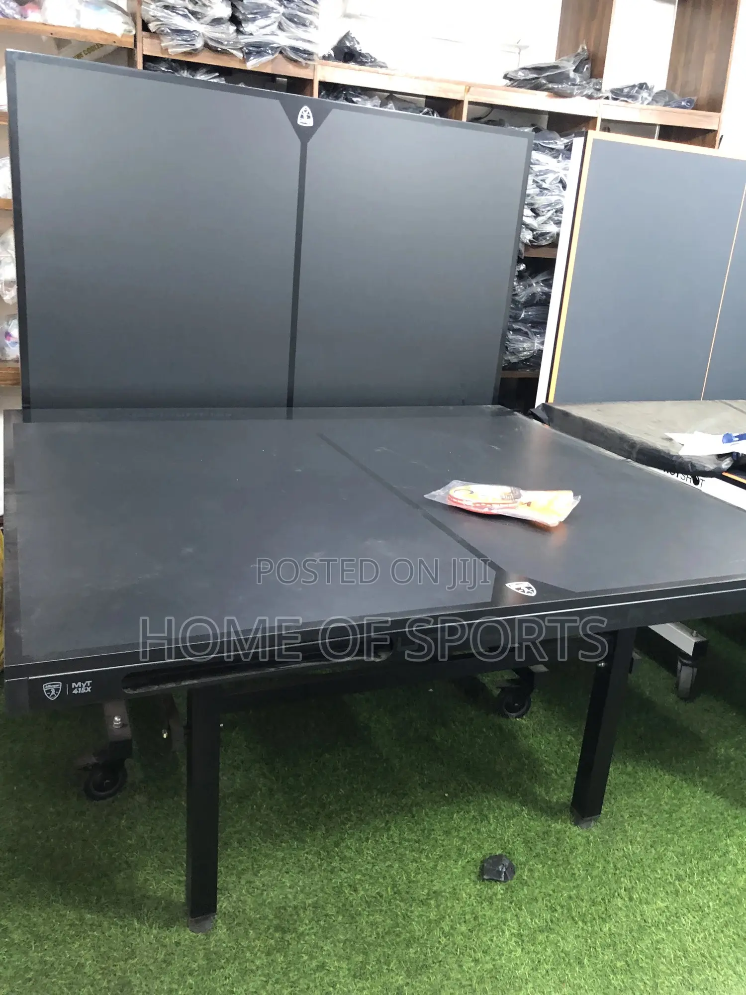 Standard Aluminum Outdoor Table Tennis Board (Black)