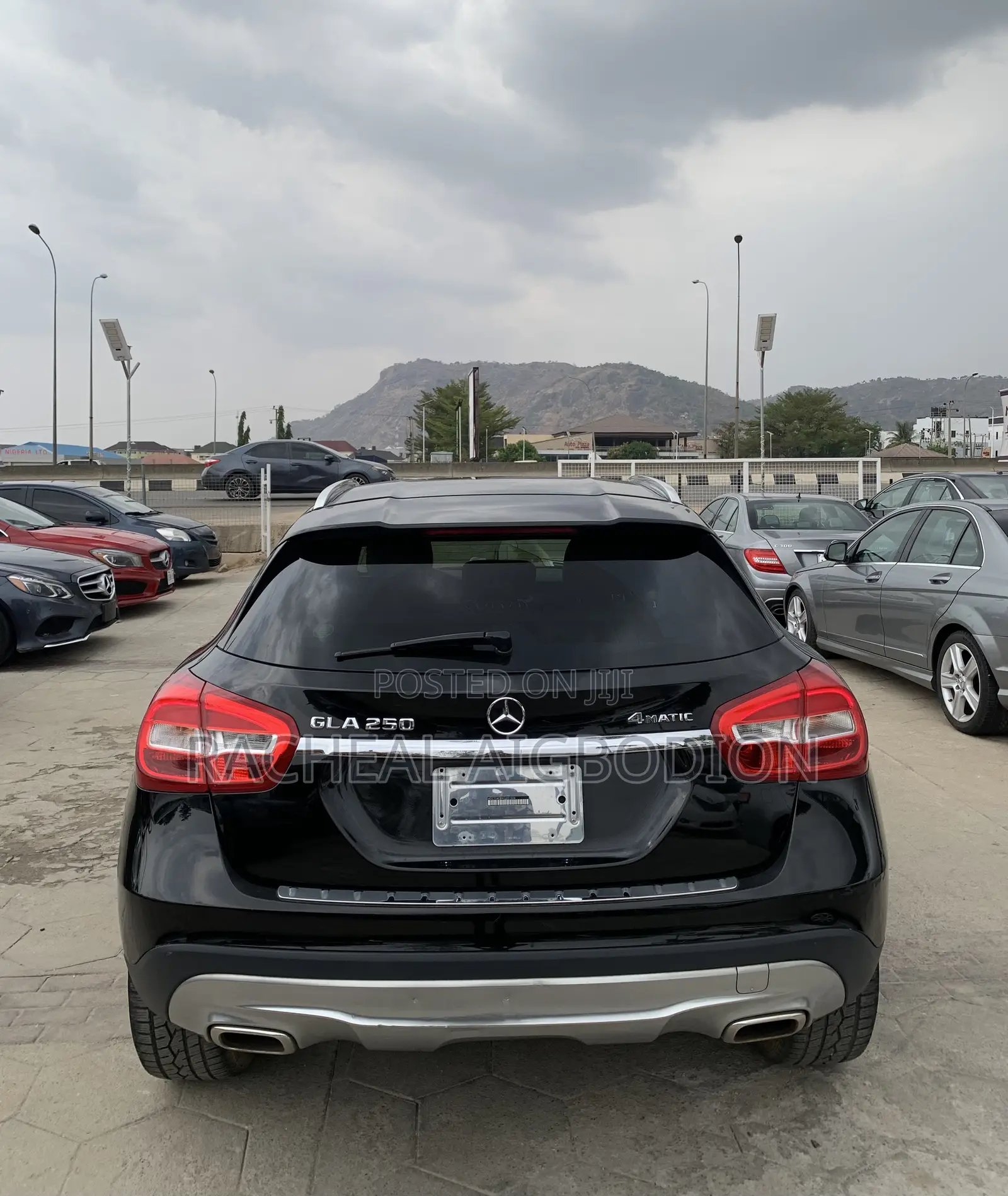 Mercedes-Benz GLA 250 2016 Black