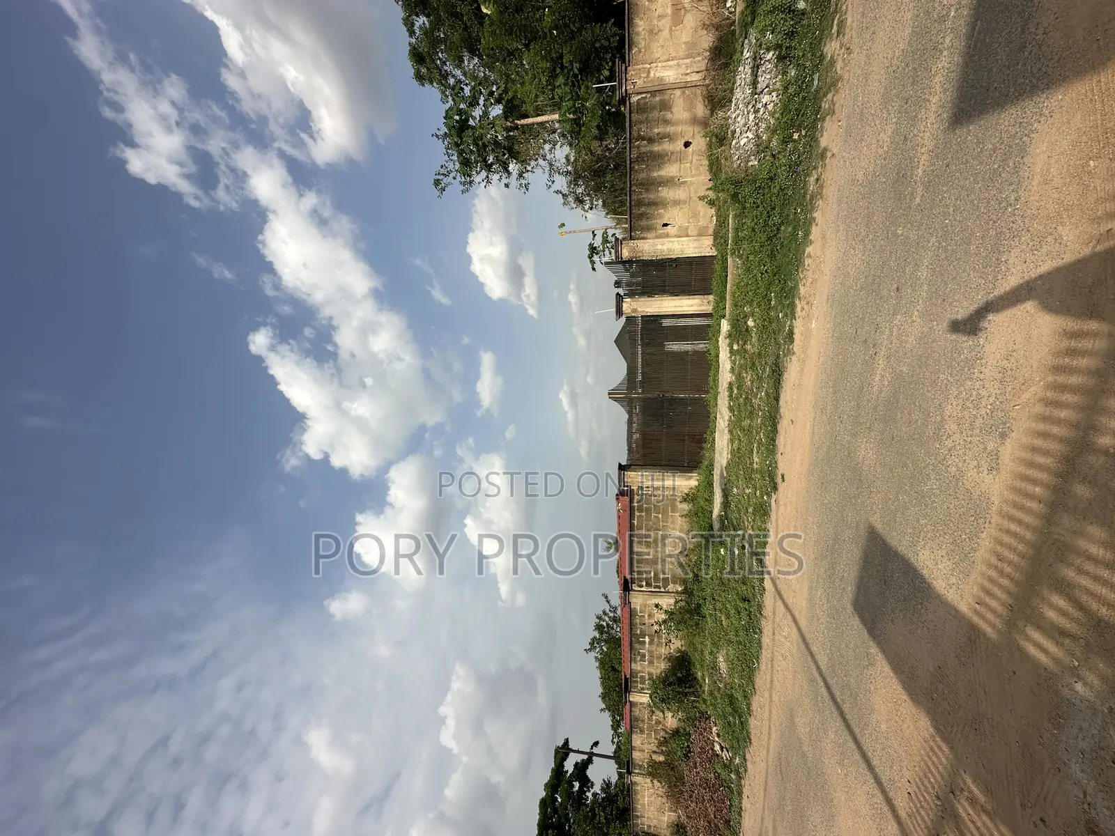 Bare of Land for Sale