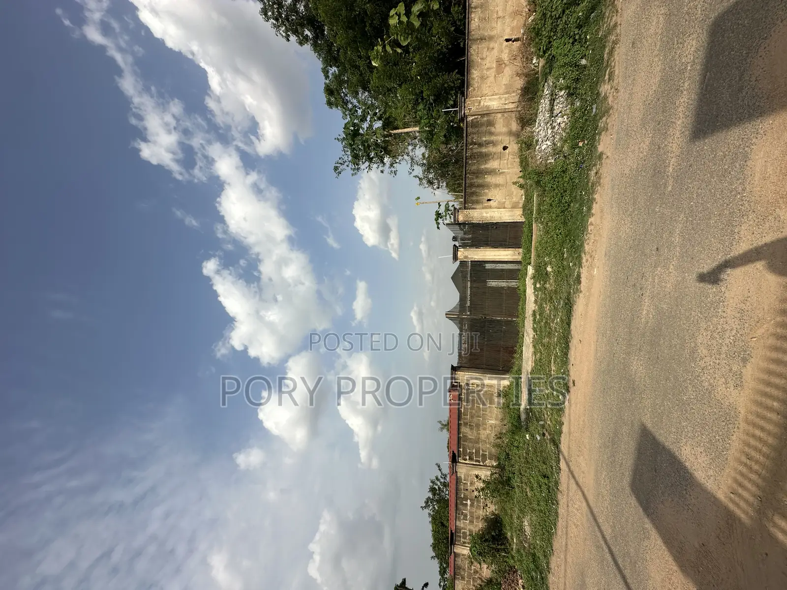 Bare of Land for Sale
