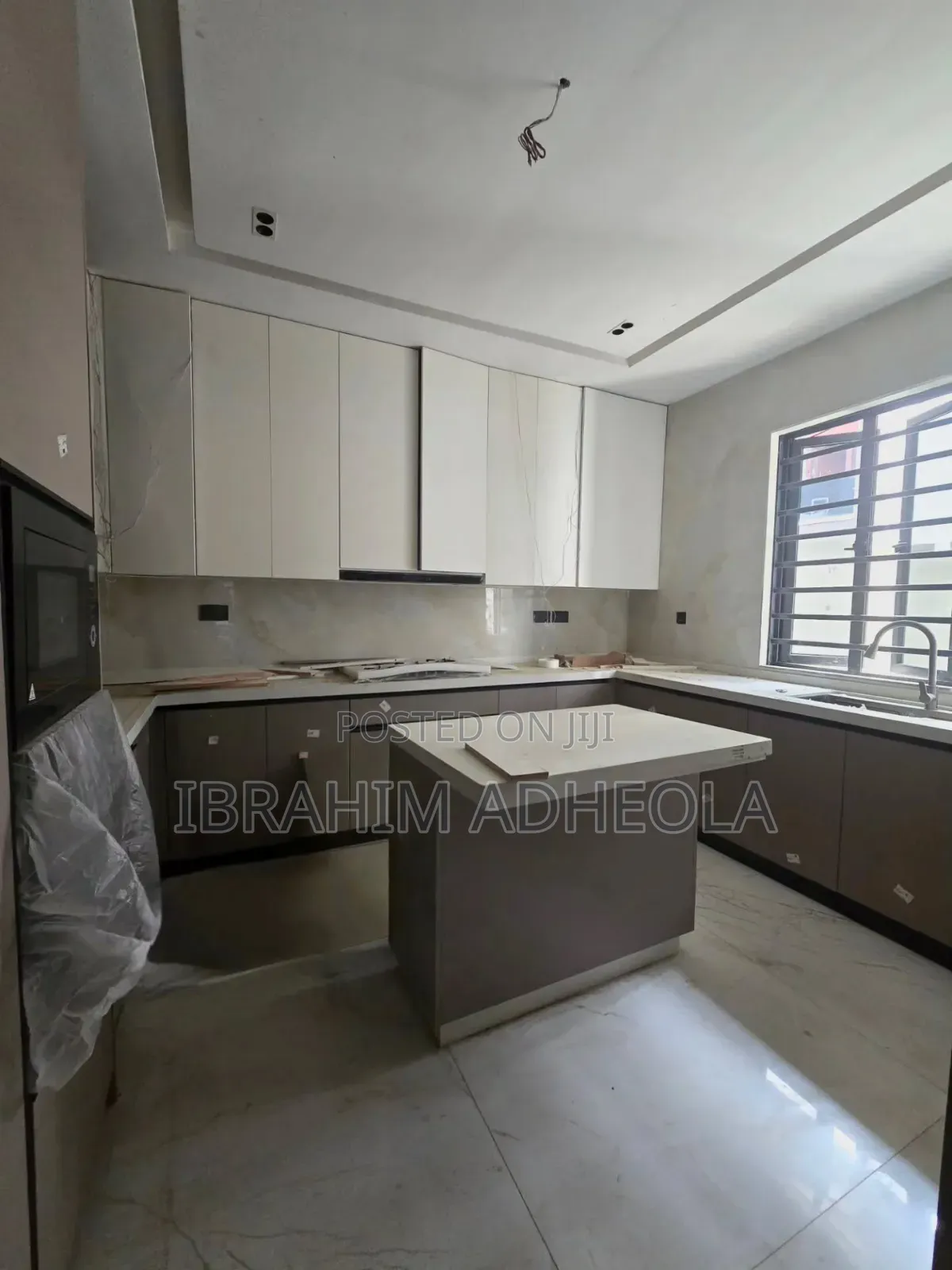 5bdrm Duplex in Opebi for sale
