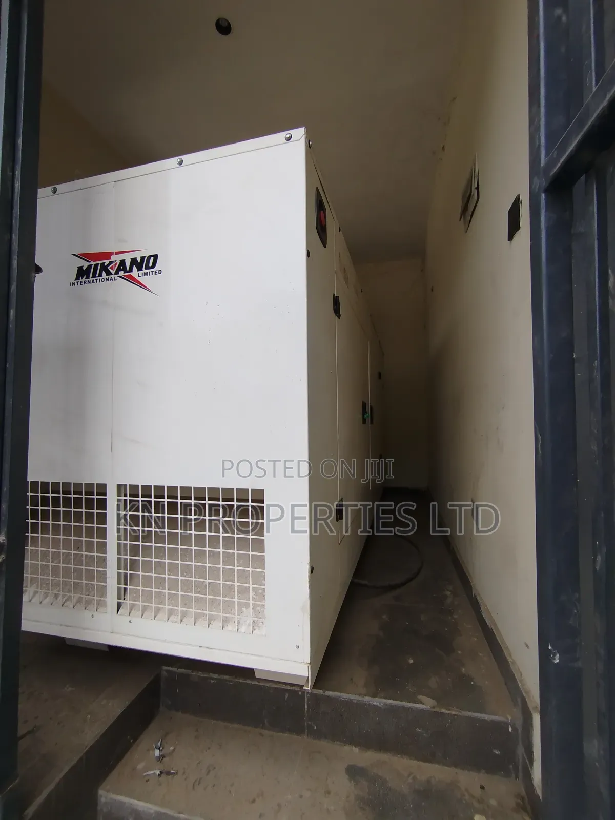 For Rent  6 Bedroom Semi-Detached Duplex