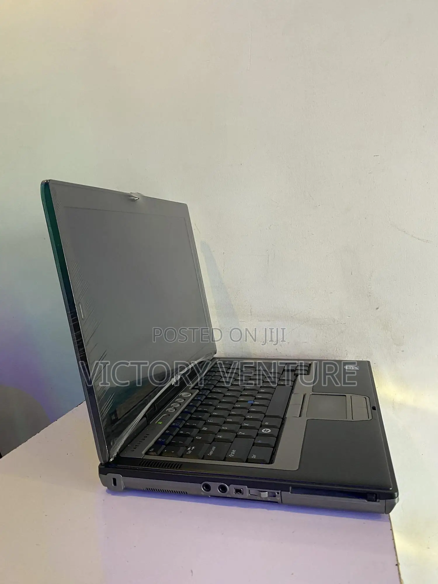 Laptop Dell Latitude D630 4GB Intel Core 2 Duo HDD 160GB