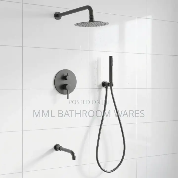 Black Round Conduit Shower Set