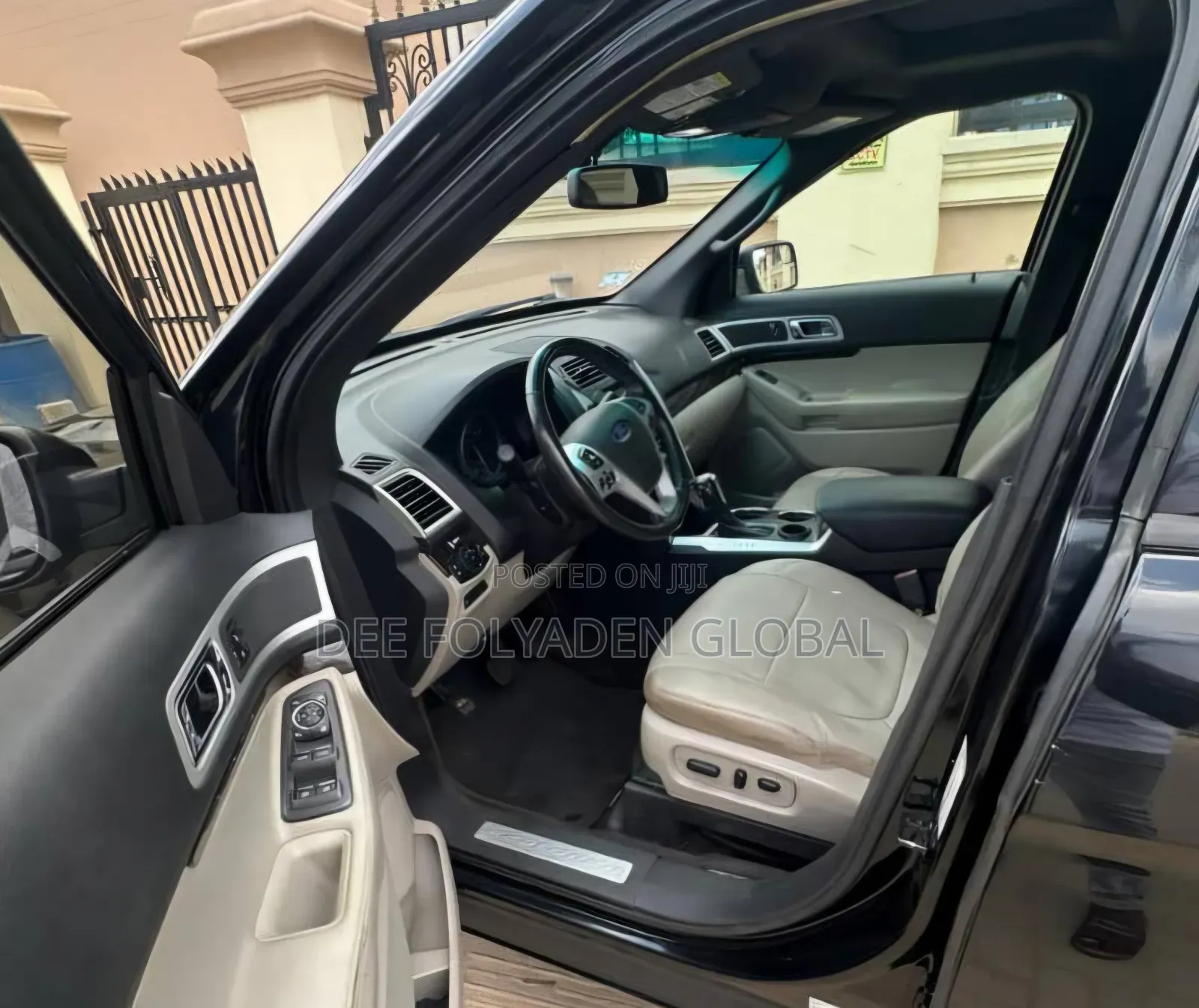 Ford Explorer Limited 4dr 4x4 (3.5L 6cyl 6A) 2012 Black