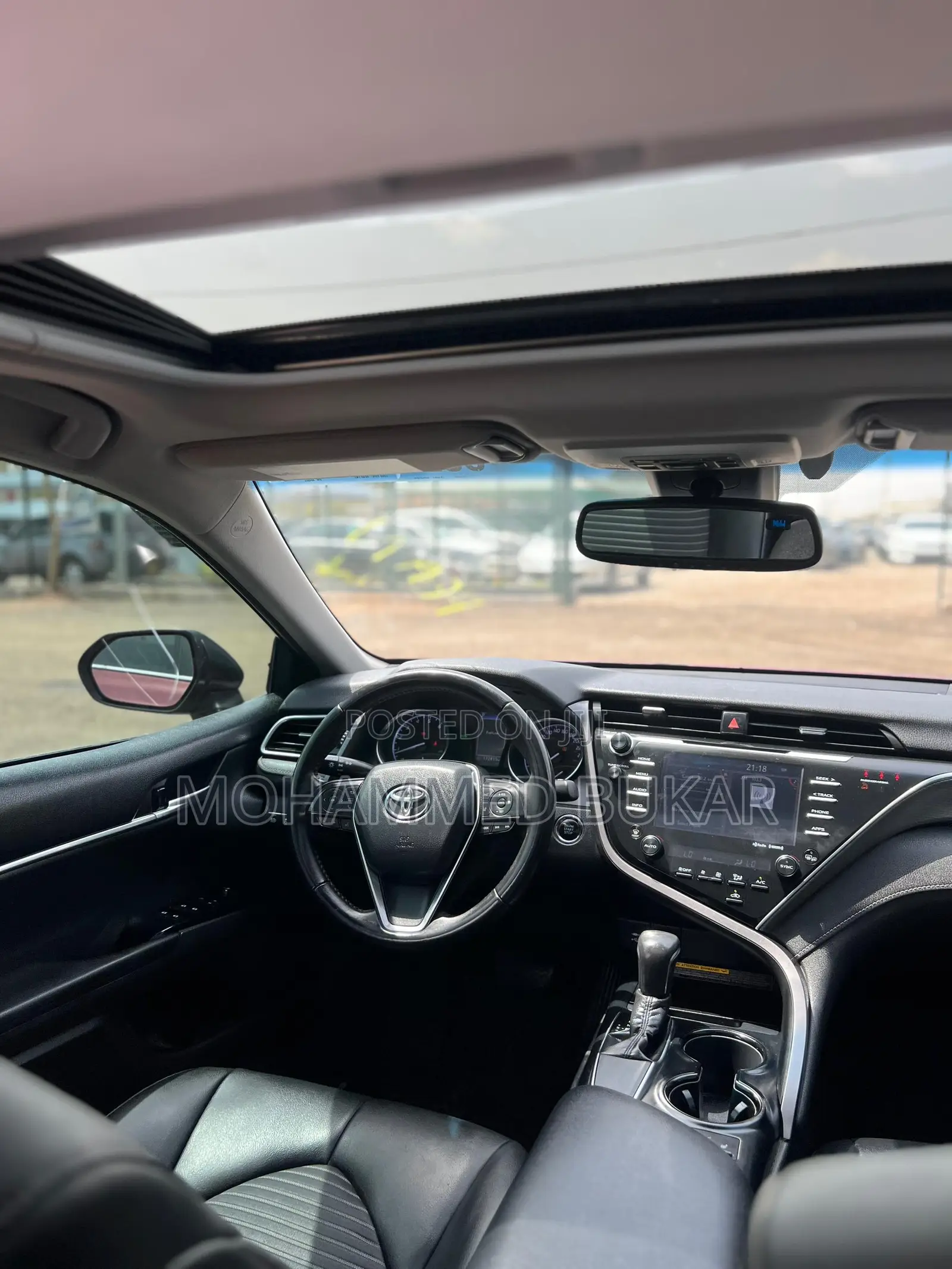 Toyota Camry SE (2.5L 4cyl 8A) 2019 Burgundy