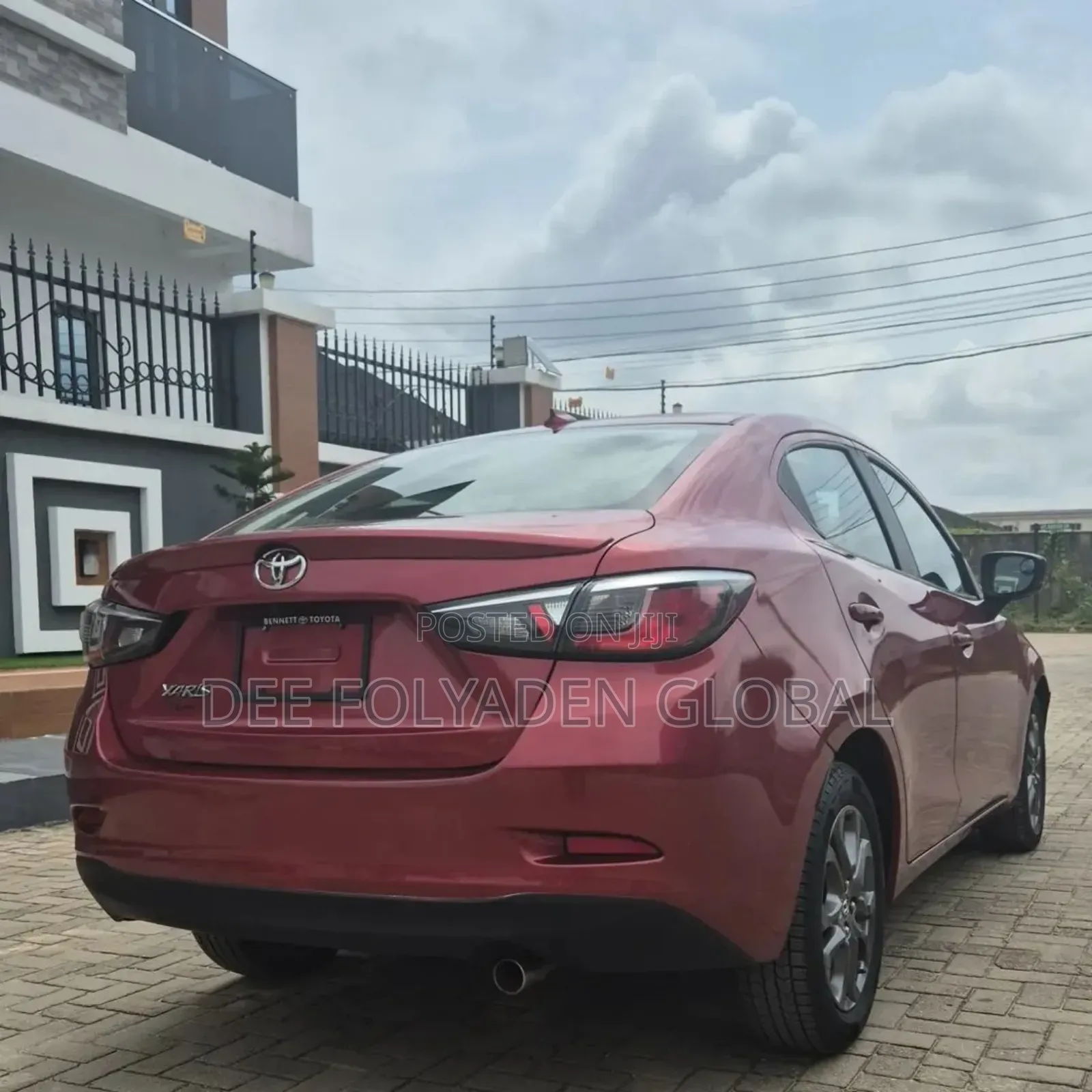 Toyota Yaris 2019 Red