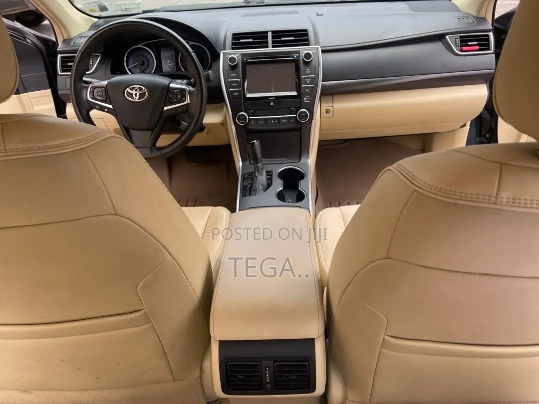 Toyota Camry XLE 4dr Sedan (2.5L 4cyl 6A) 2016 Black