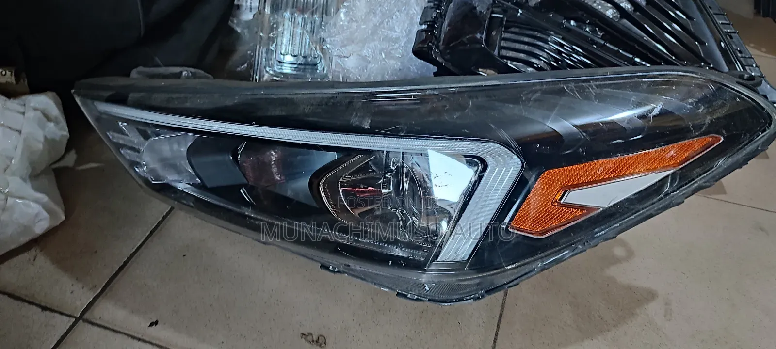 Set Head Lamp Hyundai Tucson 2019 Model