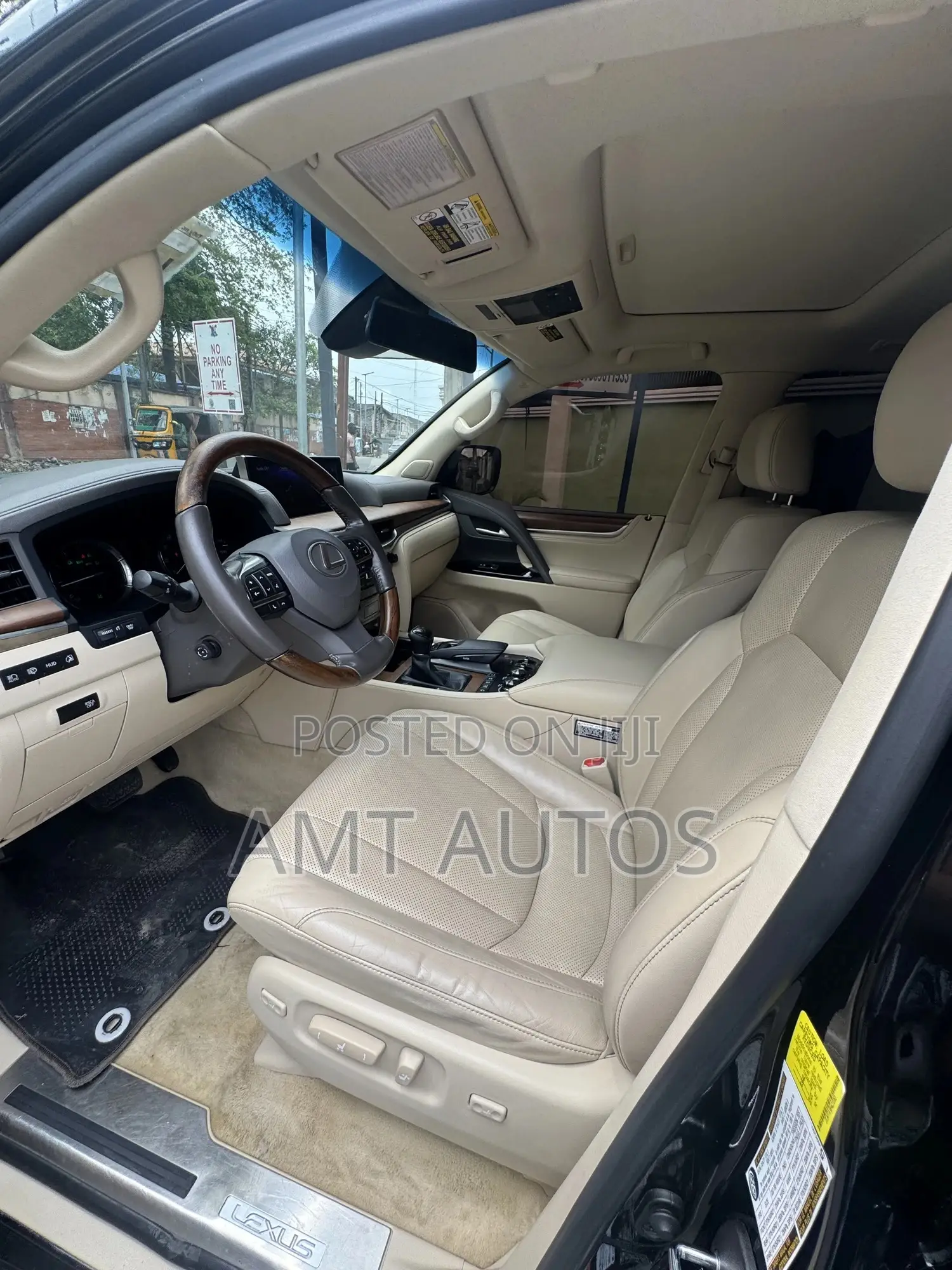 Lexus LX 570 AWD 2017 Black