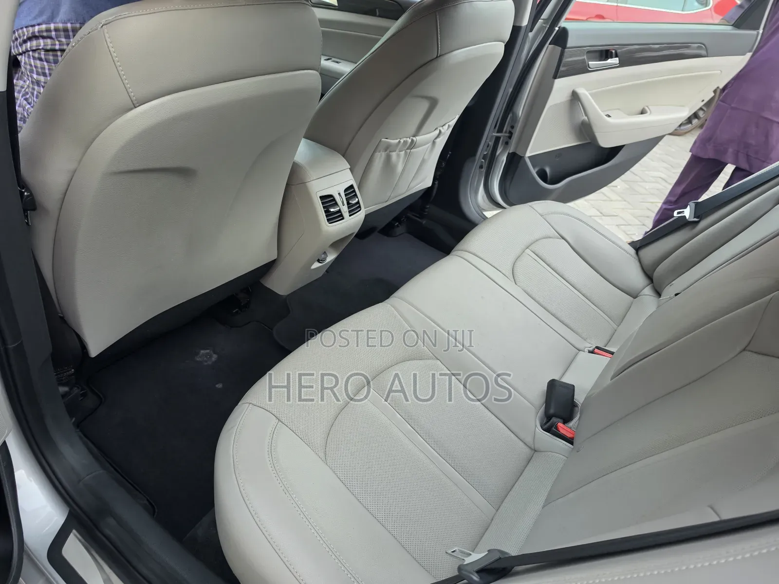 Hyundai Sonata Limited Sedan FWD (2.4L 4cyl 6A) 2017 Silver