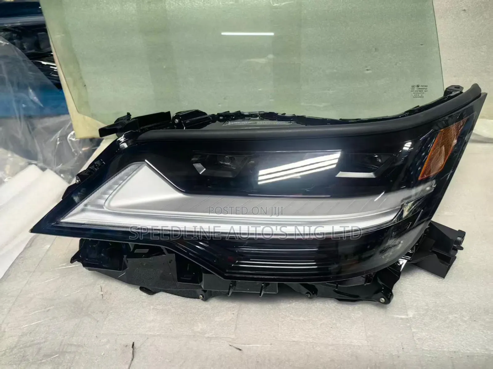 Complete Set of Head Lamp Lexus Lx600/Lx700 2023 to 2025 Model Japan M