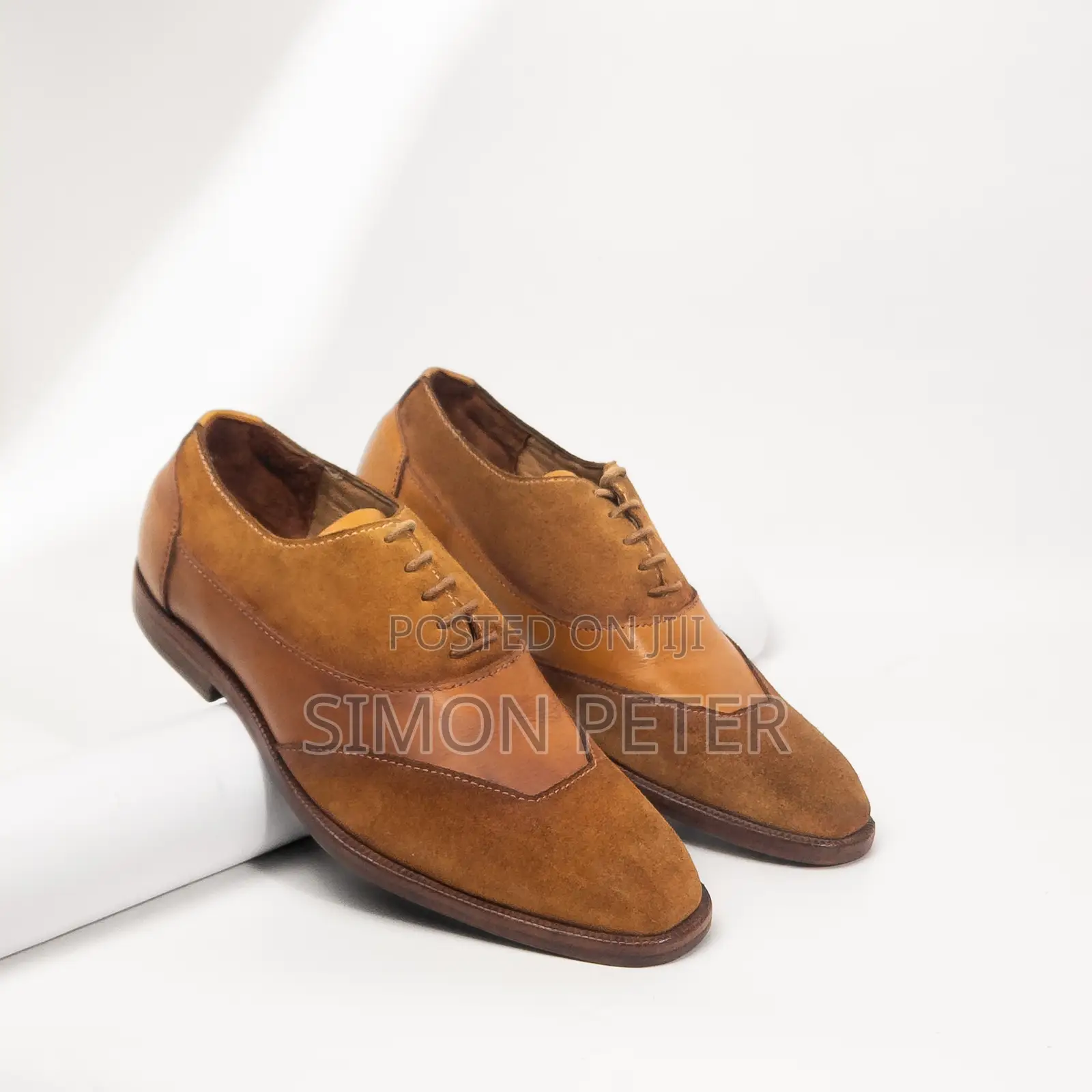 Classic Tan Suede and Leather Oxford Shoes