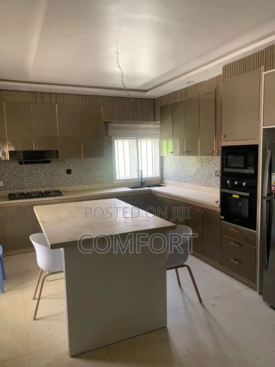 Furnished 5bdrm House in Life Camp for sale