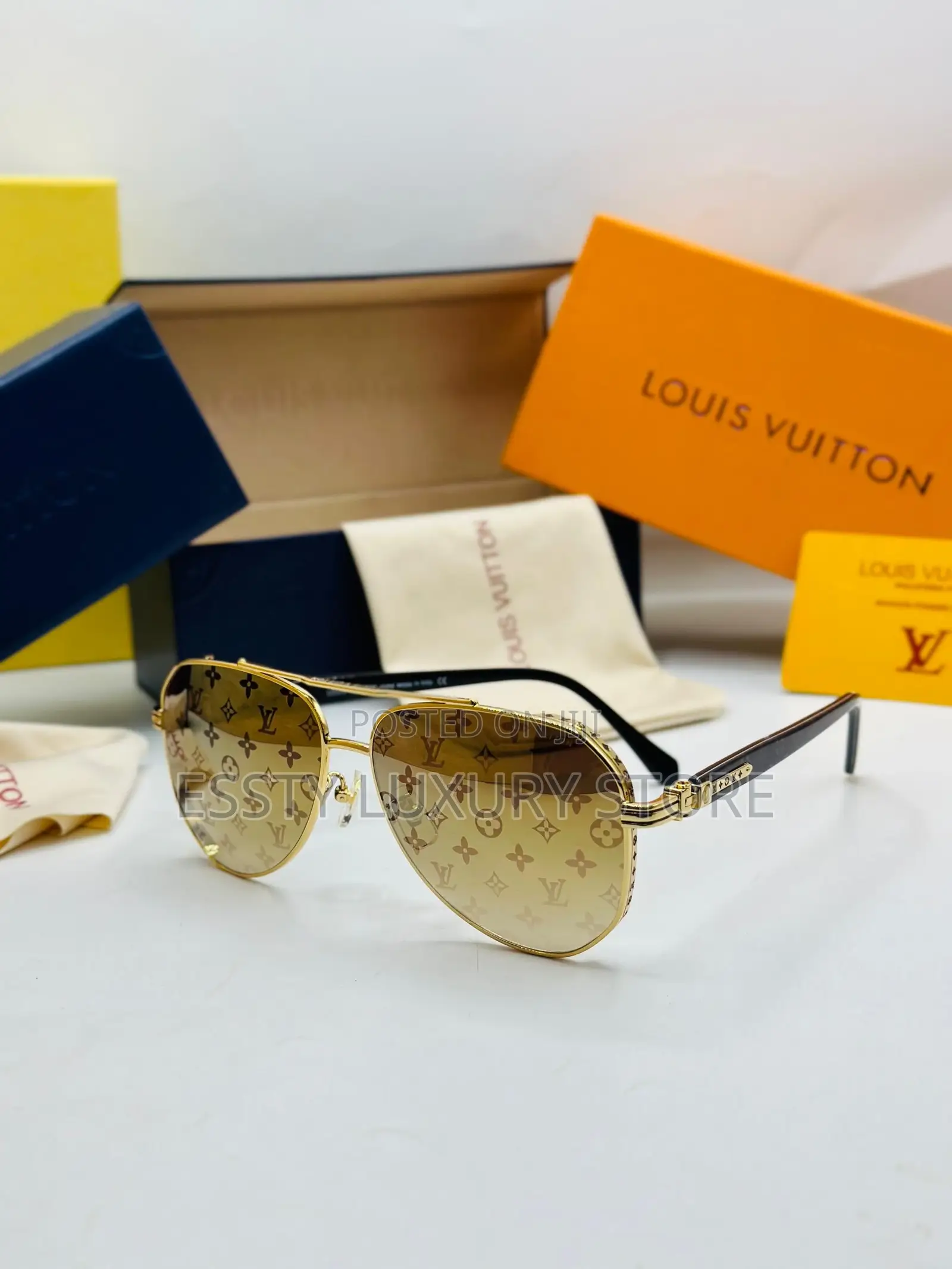 High Quality Luxury Louis Vuitton Glasses