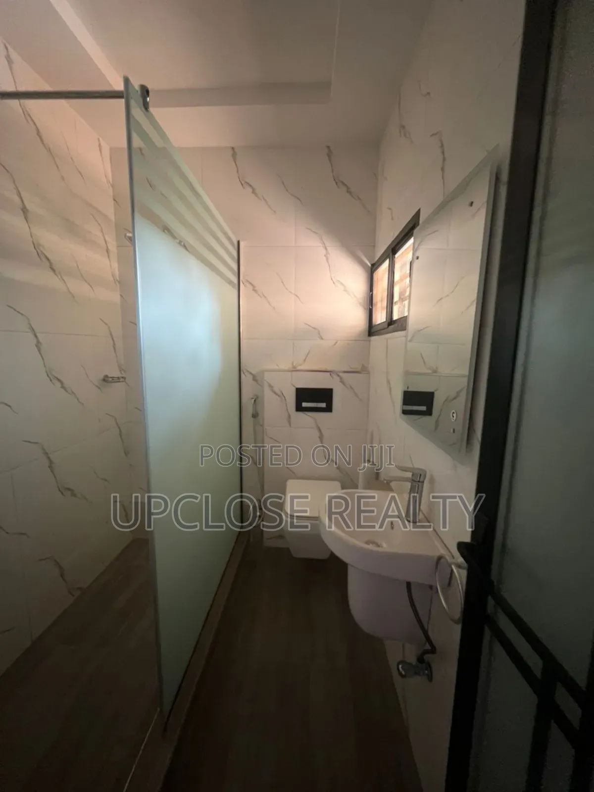 5bdrm Duplex in Gudu for sale