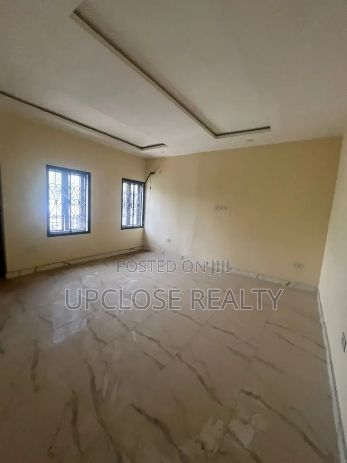 4bdrm Duplex in Zone B for rent