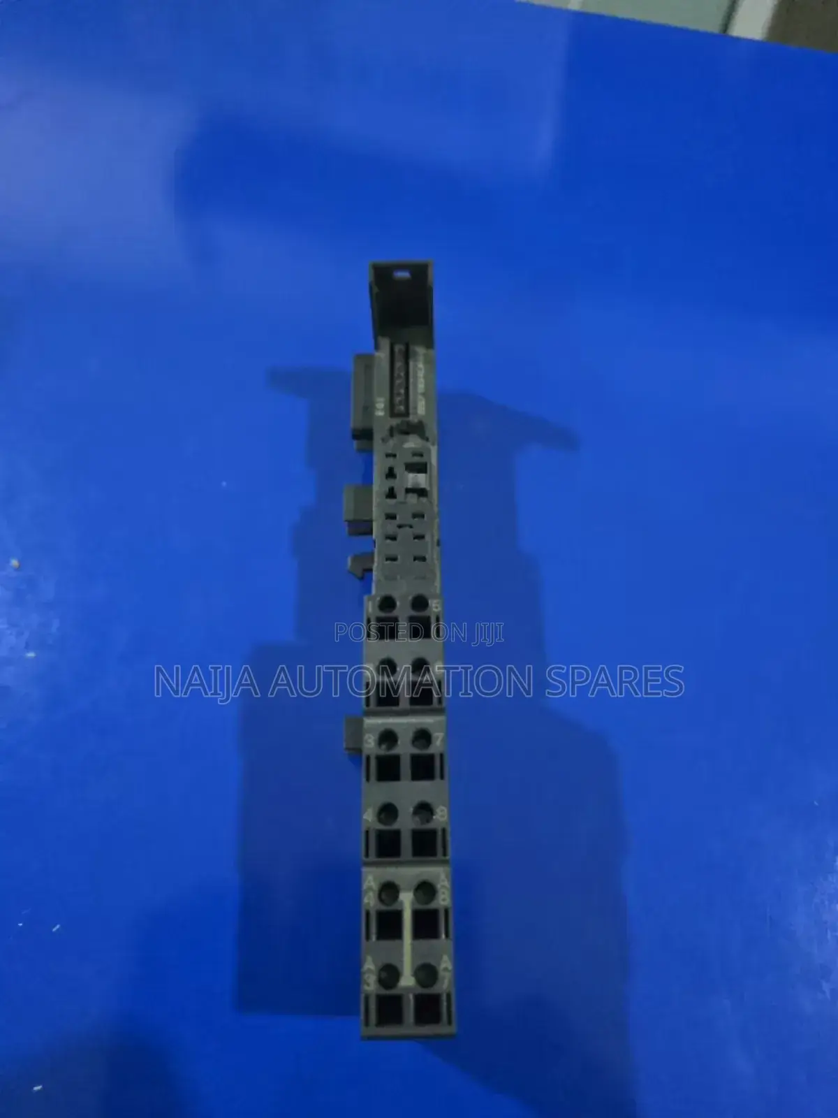 6es7193-4ca40-0aa0 | Siemens | Universal Terminal Module for Et200s