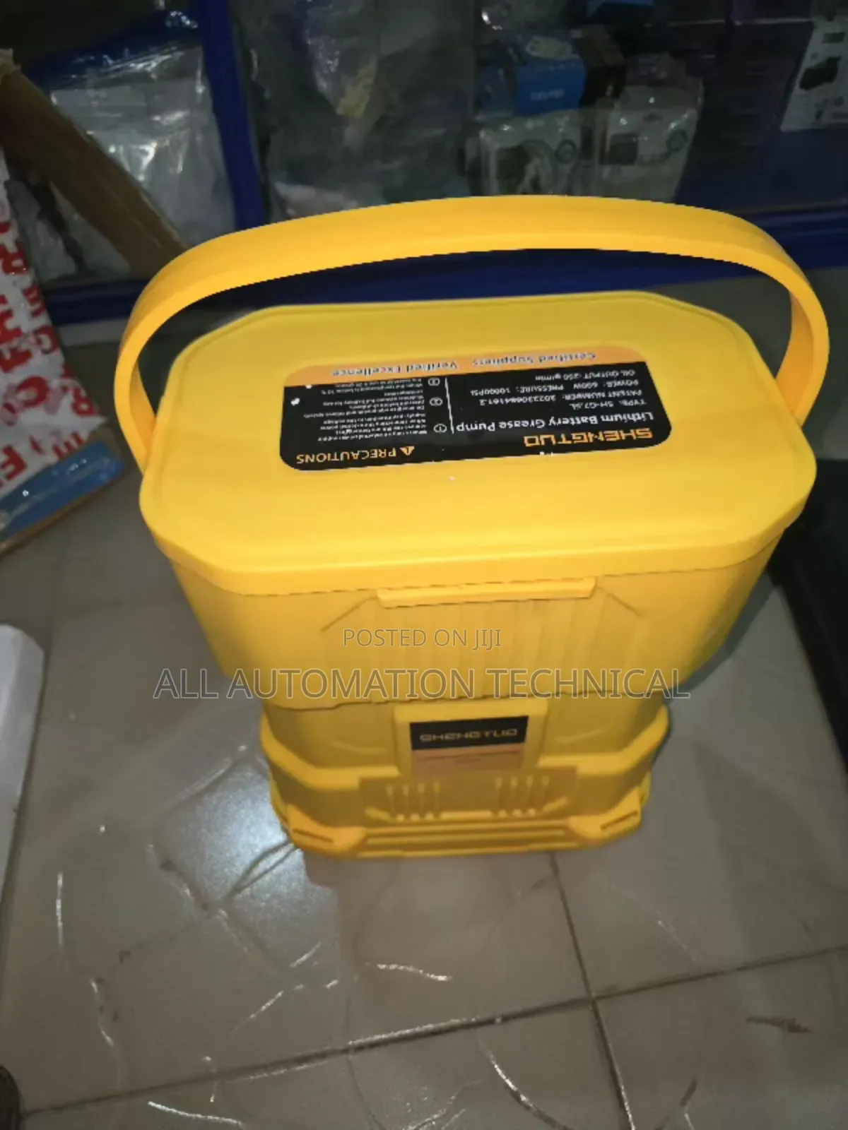 7.2l Capacity Electric and Rechargeable Grease Filling Machine.