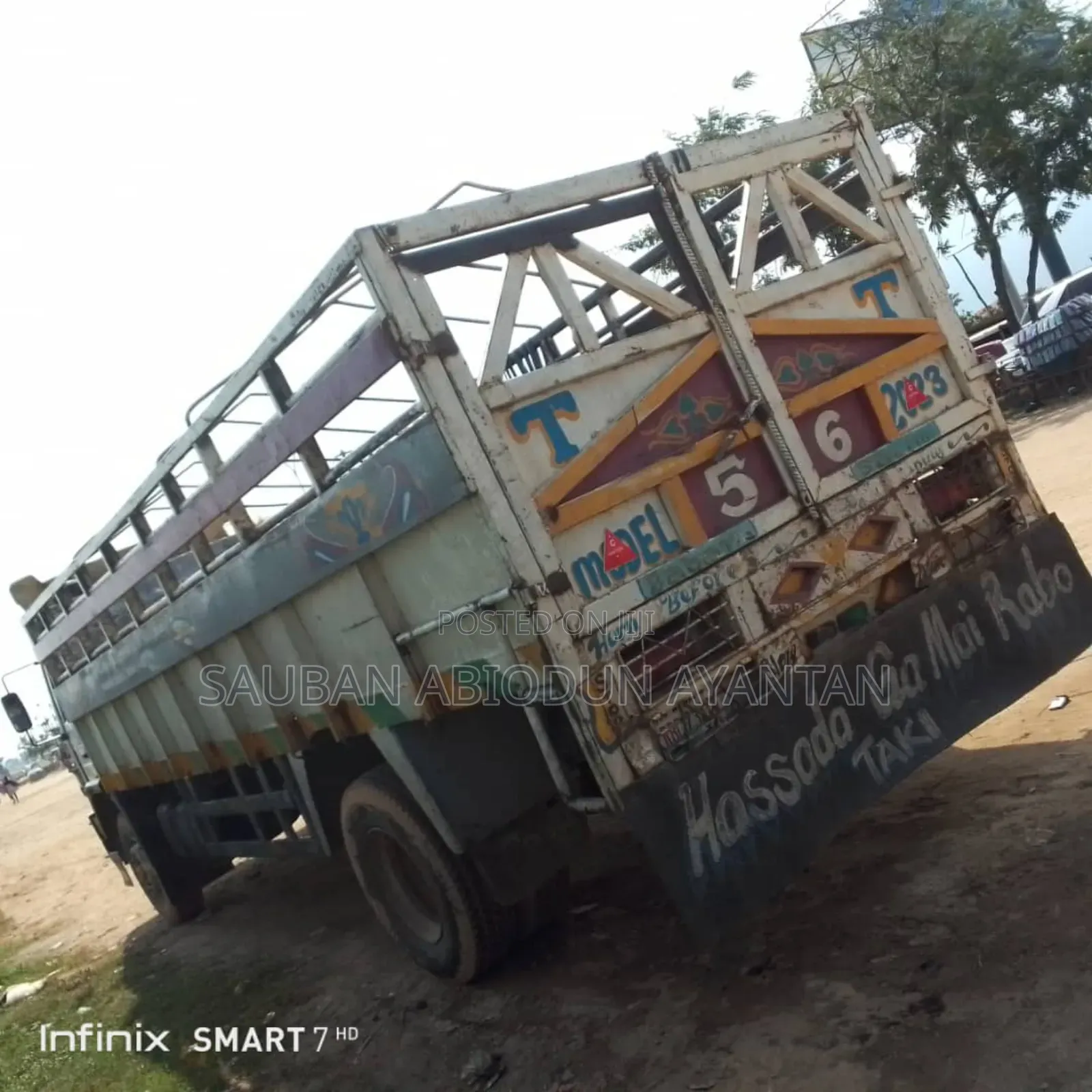 12 Tons Sided Open Body Truck for Hire