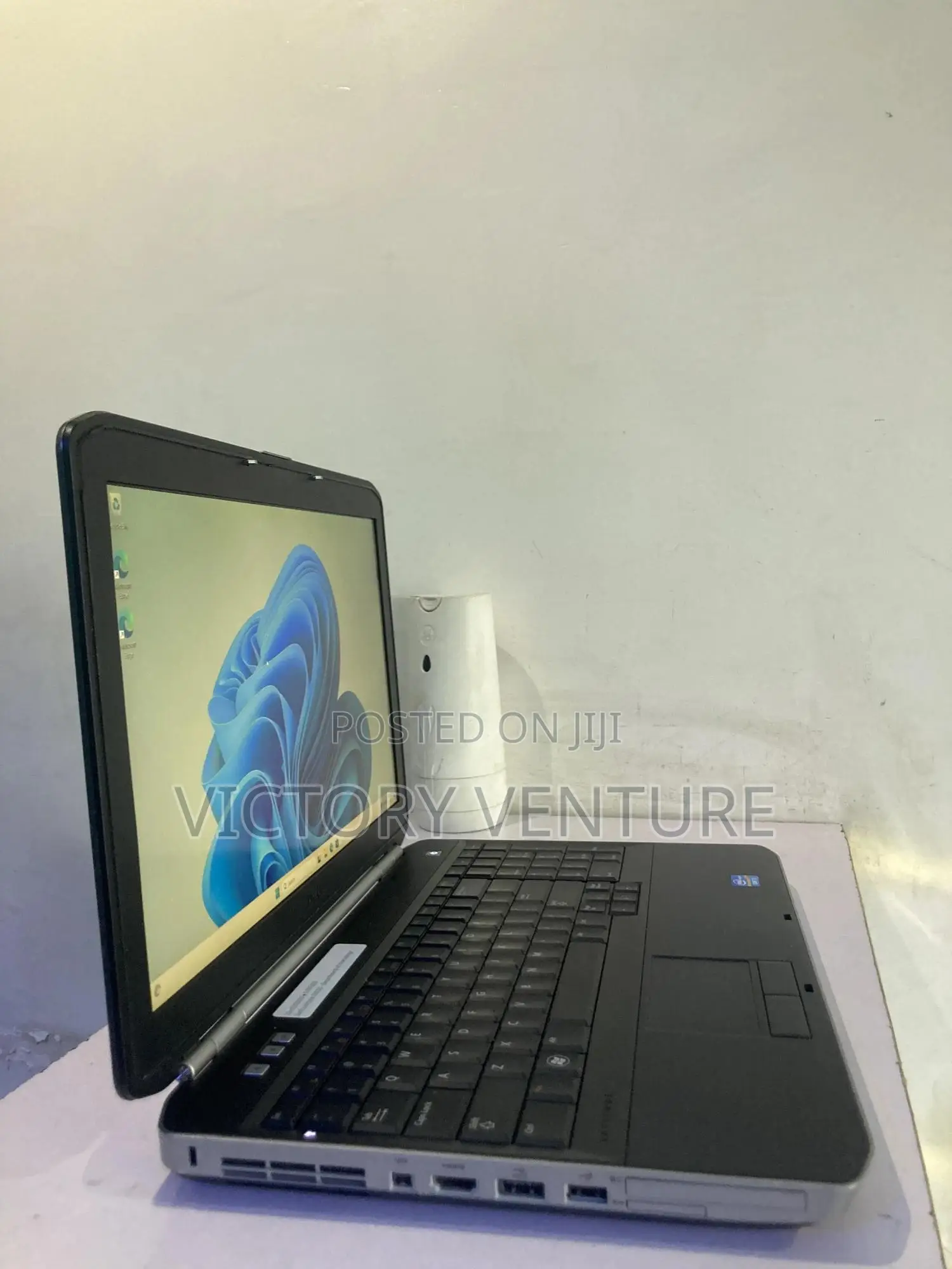 Laptop Dell Latitude E5520 4GB Intel Core i5 HDD 250GB
