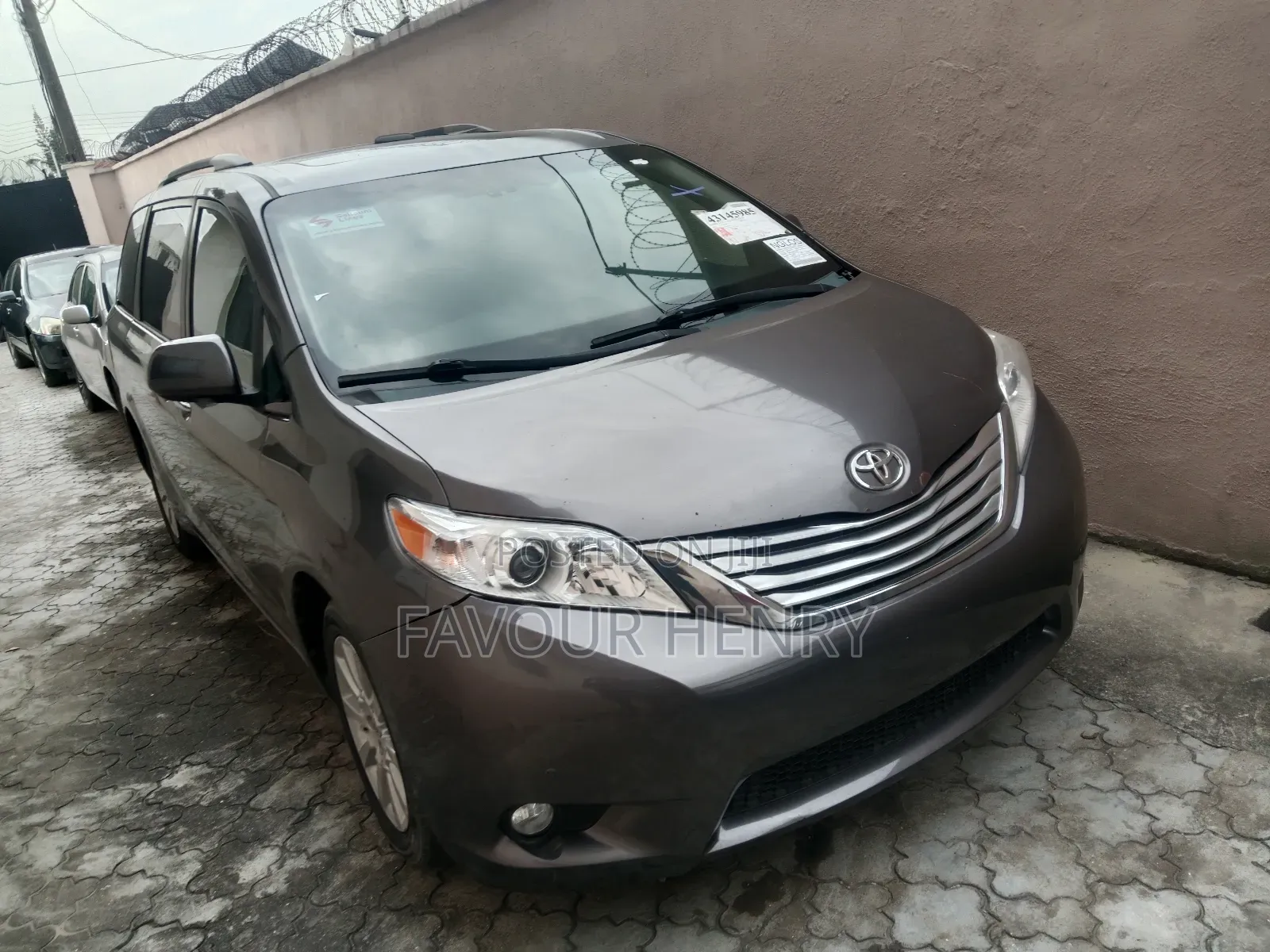 Toyota Sienna Limited 7 Passenger 2012 Gray