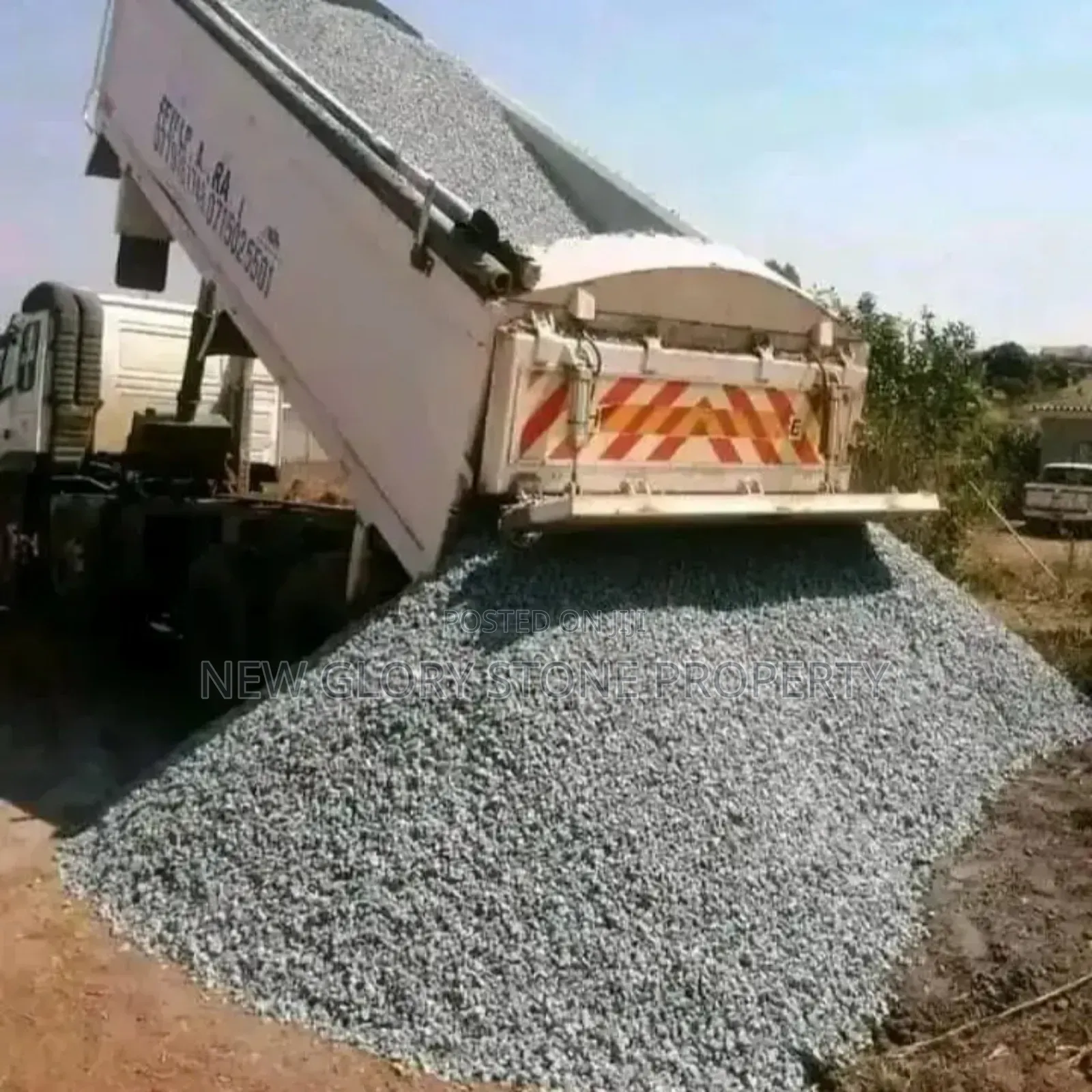 3/4 Granite Stone and Sharp Sand and Plaster Sand