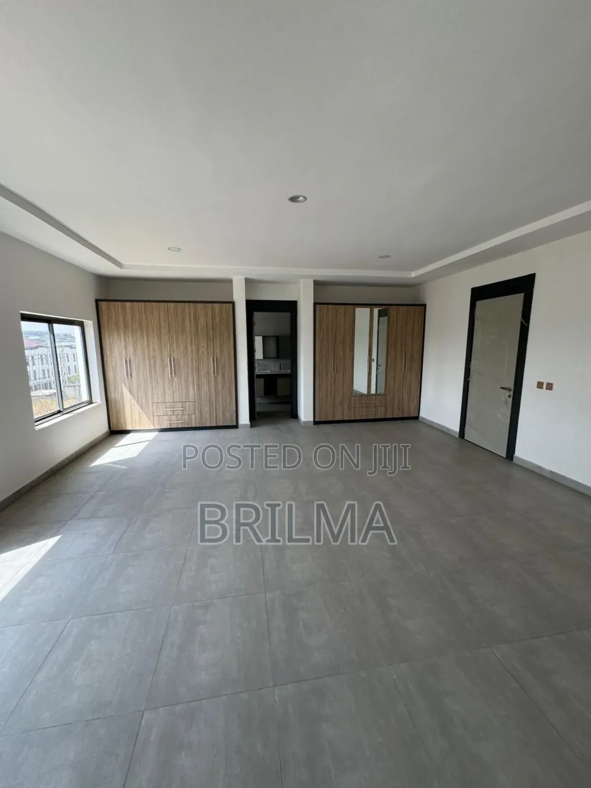 5bdrm Duplex in Jahi for rent