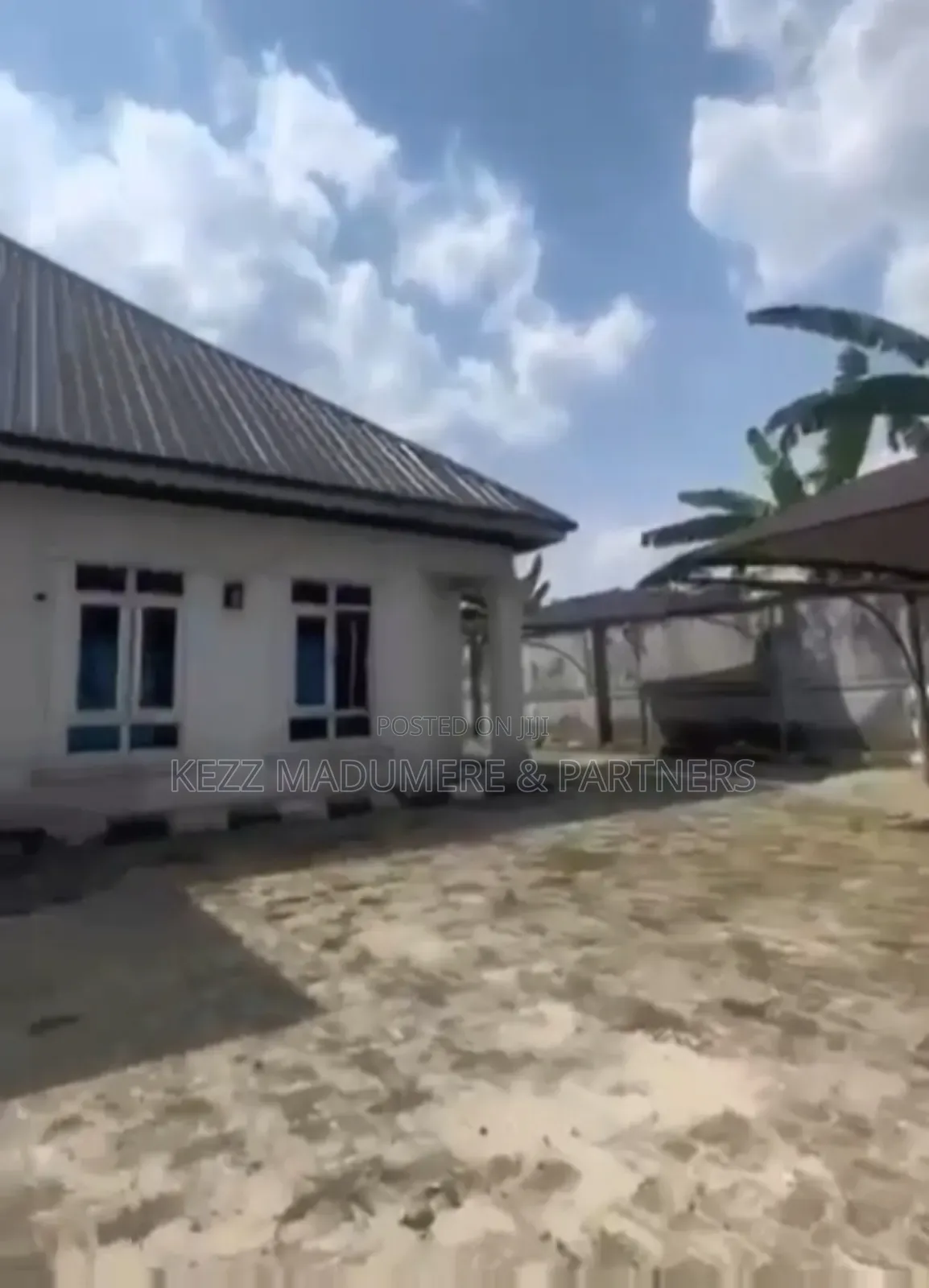 4bdrm Bungalow in Elelenwo Port, Obio-Akpor for sale