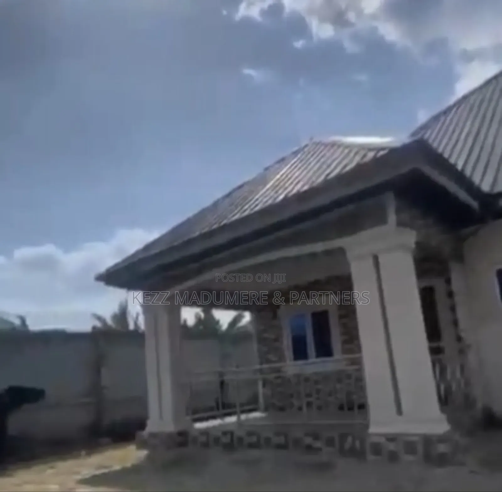 4bdrm Bungalow in Elelenwo Port, Obio-Akpor for sale