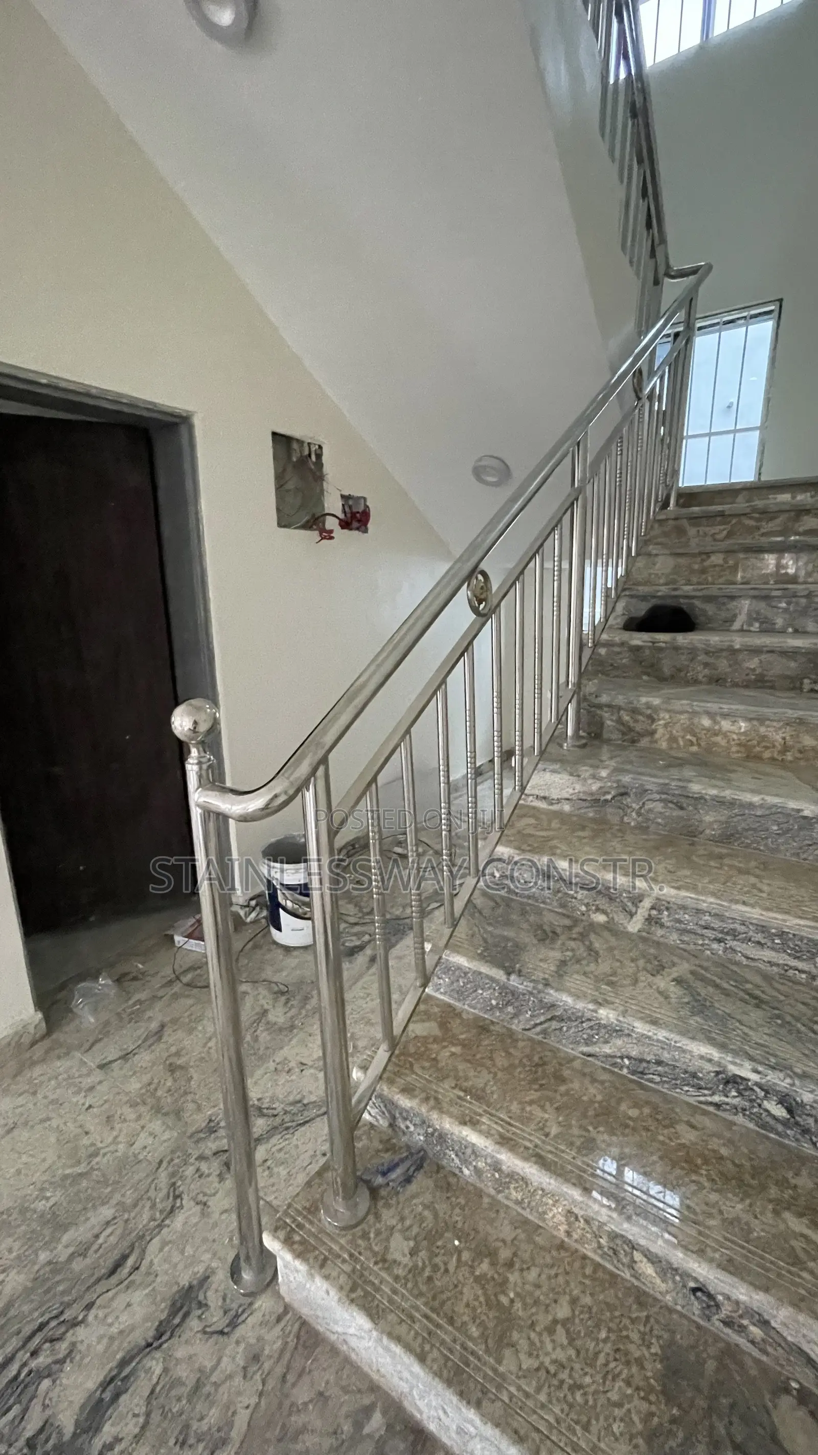 Leviant Stainless Railing