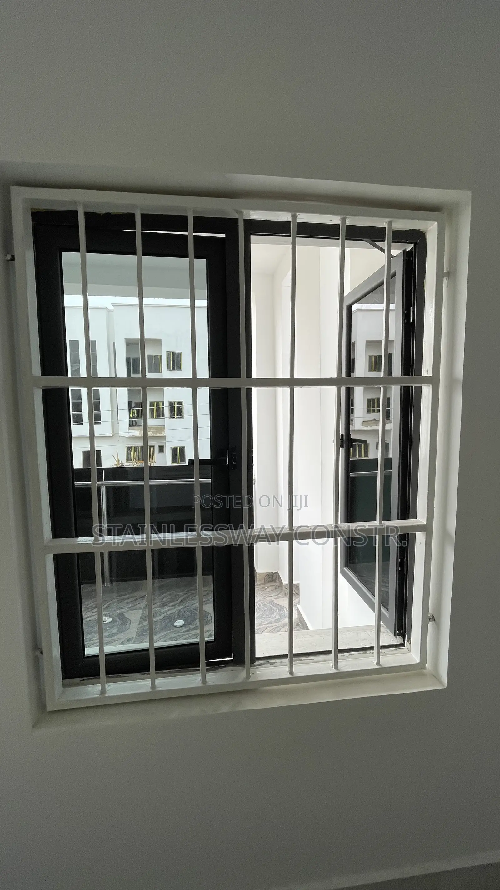 Window Simplify Burglary Protector