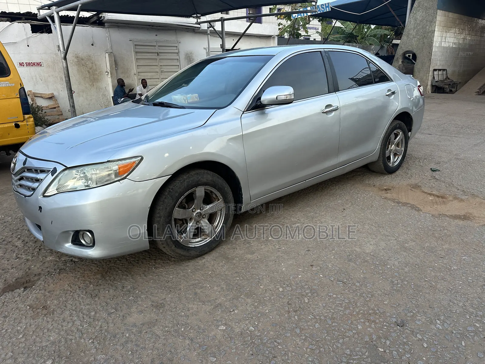 Toyota Camry 2010 Silver