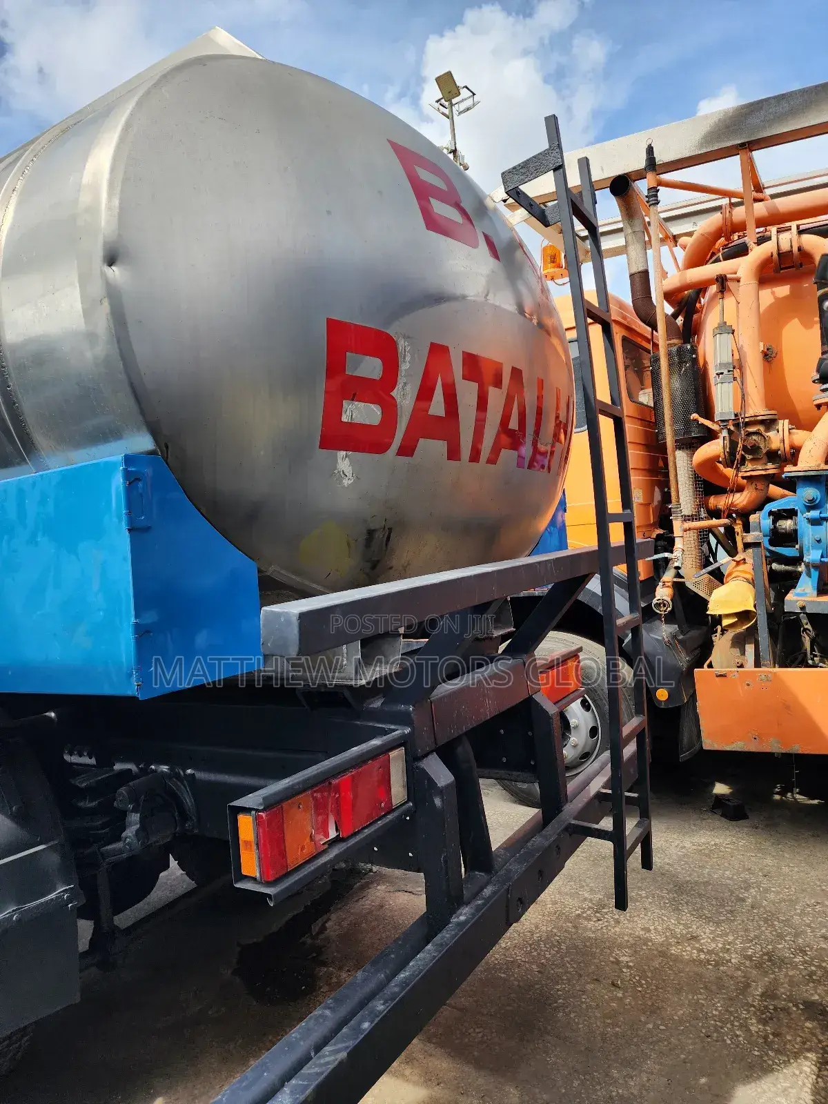 Super Clean Man Diesel Water Tanker Truck 12,000 Liters