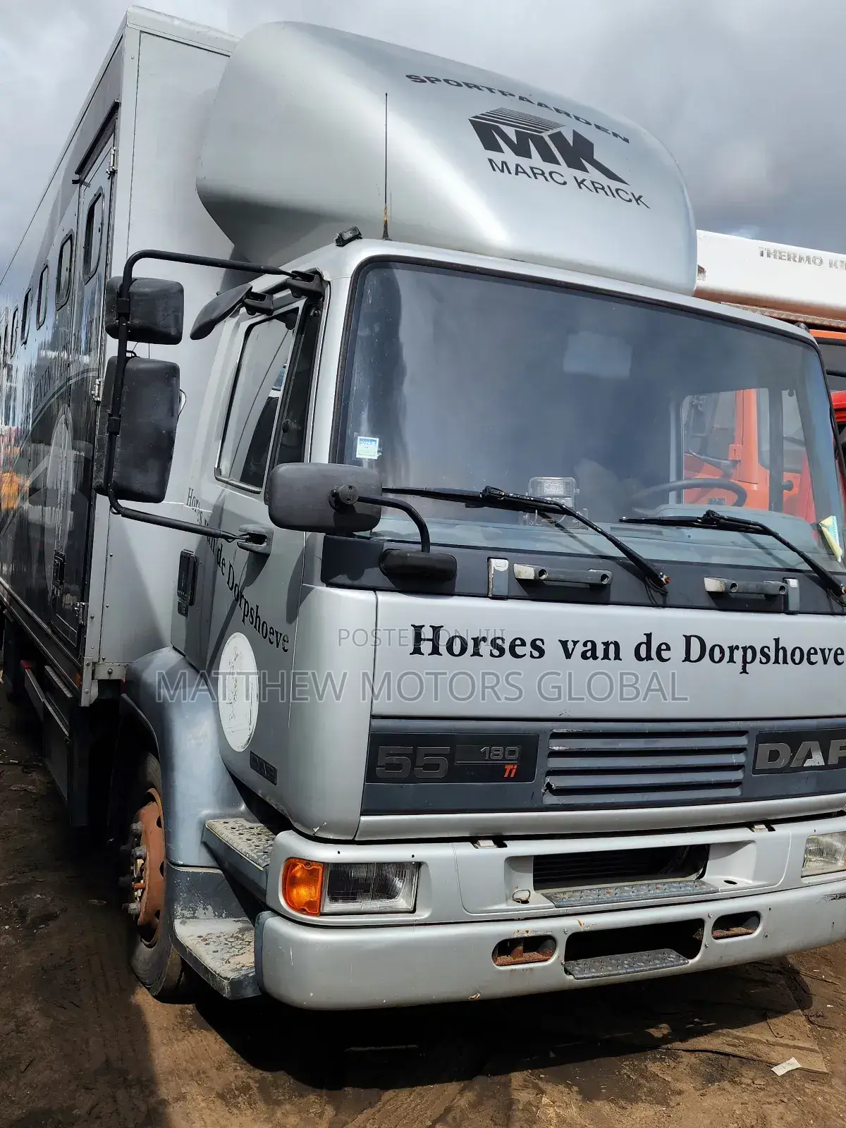 Super Clean Foreign Used Daf 55 Container Body Truck