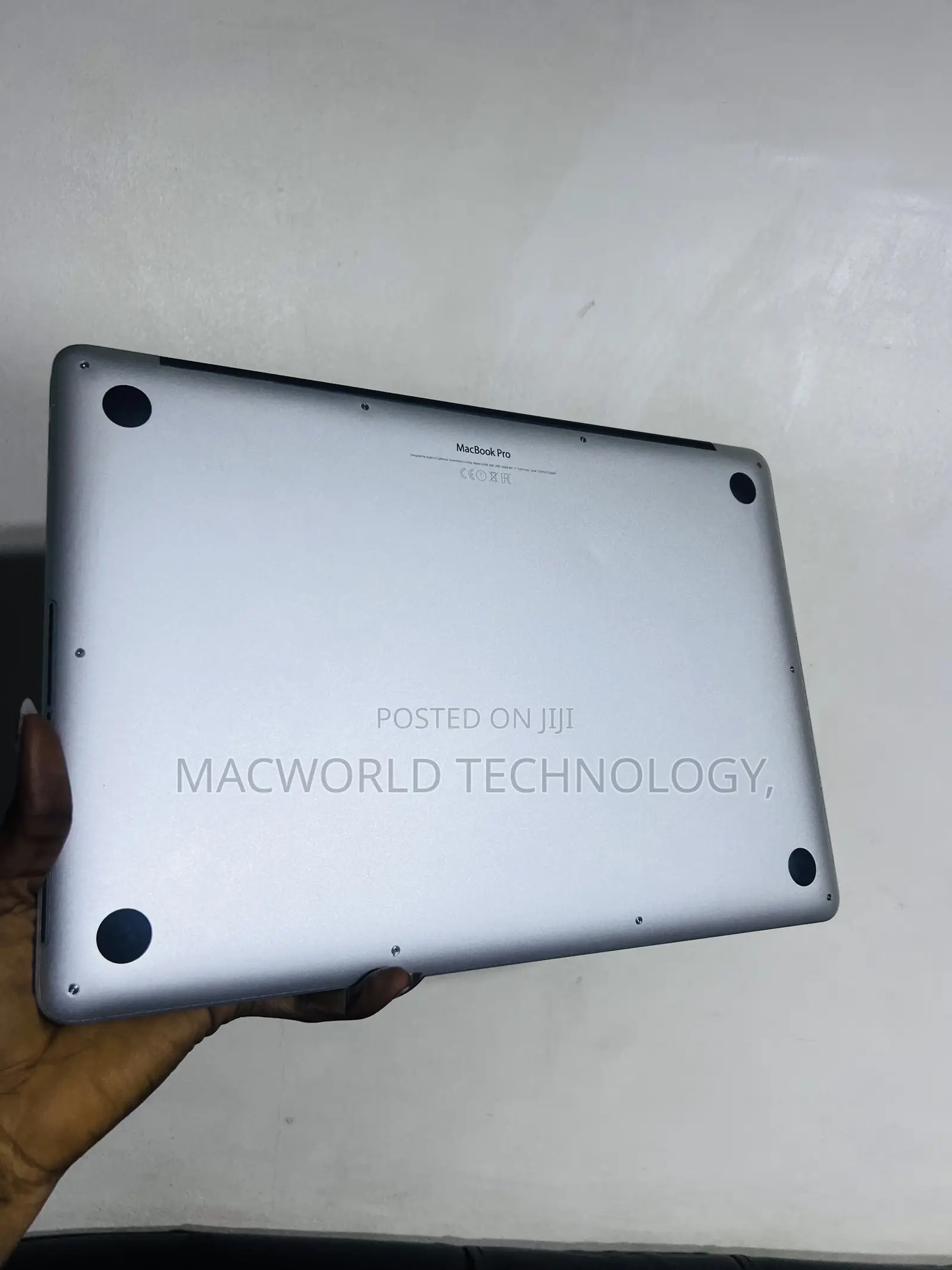 Laptop Apple MacBook Pro 2015 16GB Intel Core i7 SSD 512GB